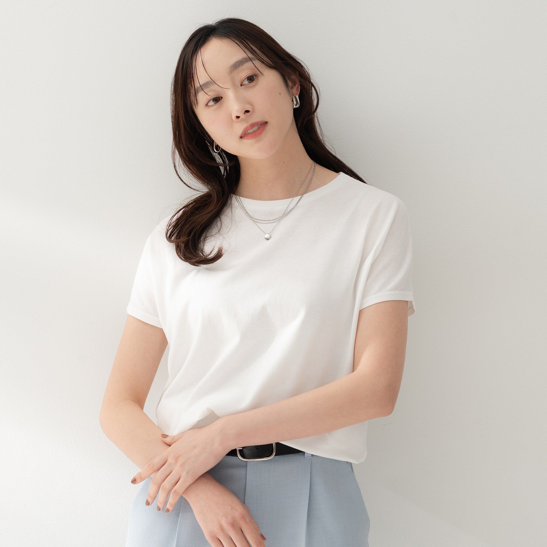 UNTITLED「【9色展開/アンサンブル可/洗える】コットンベーシックニット」|ニット・セーター|ホワイト(001)