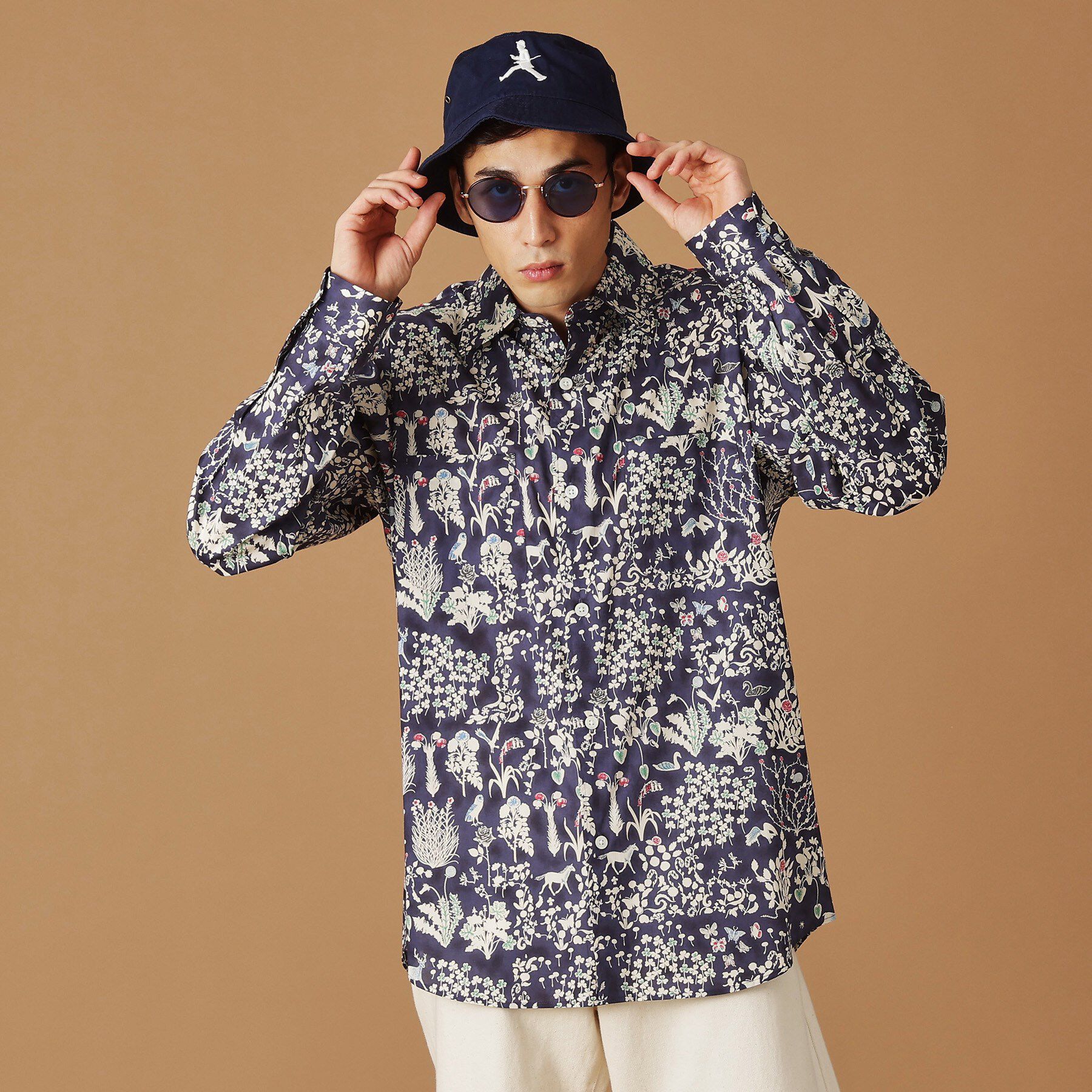 40CARATS&525「【Sサイズ～】フラワープリントシャツ」|シャツ・ブラウス|ブルー(193)