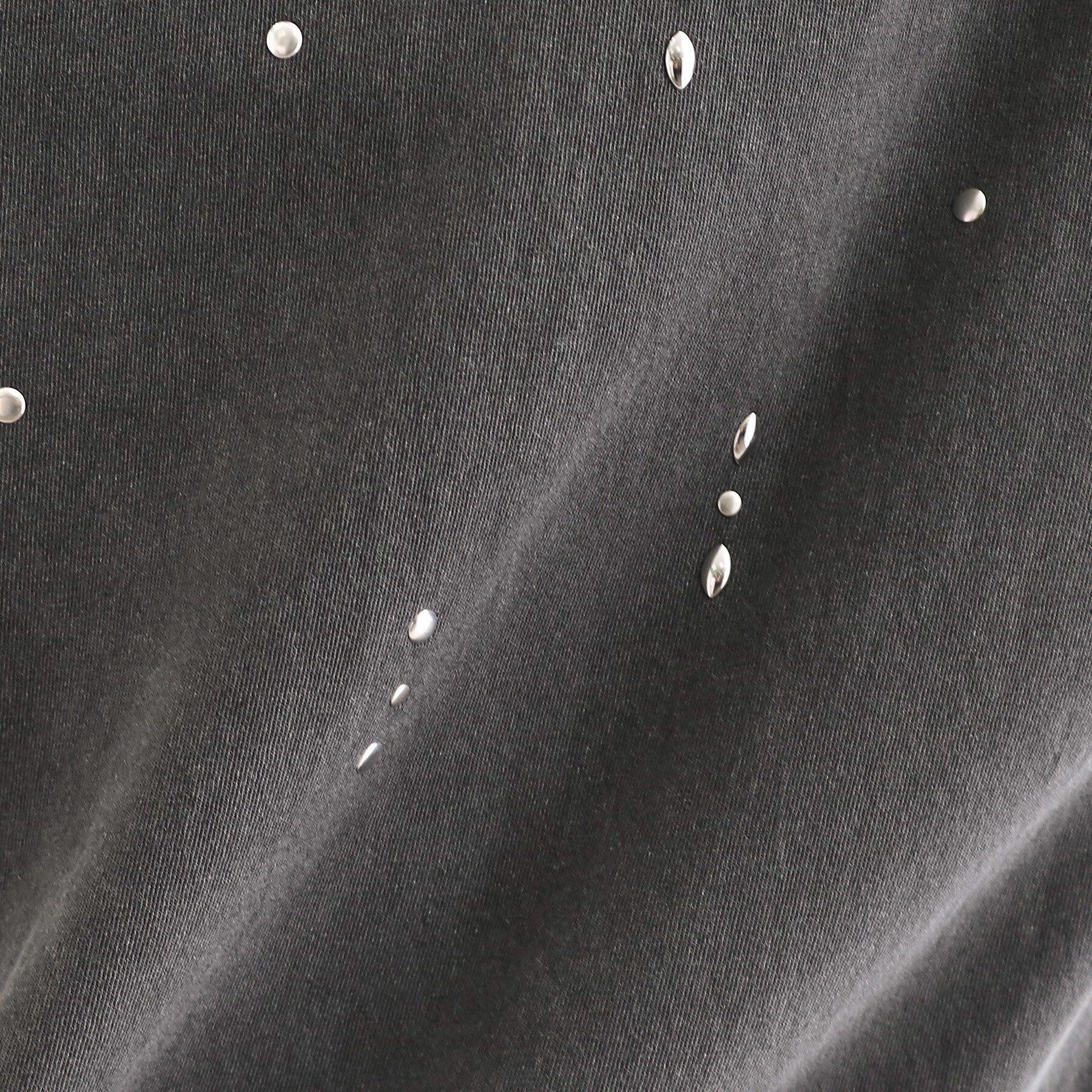 tk.TAKEO KIKUCHI「ヴィンテージライクスタッズTシャツ」|Tシャツ・カットソー|