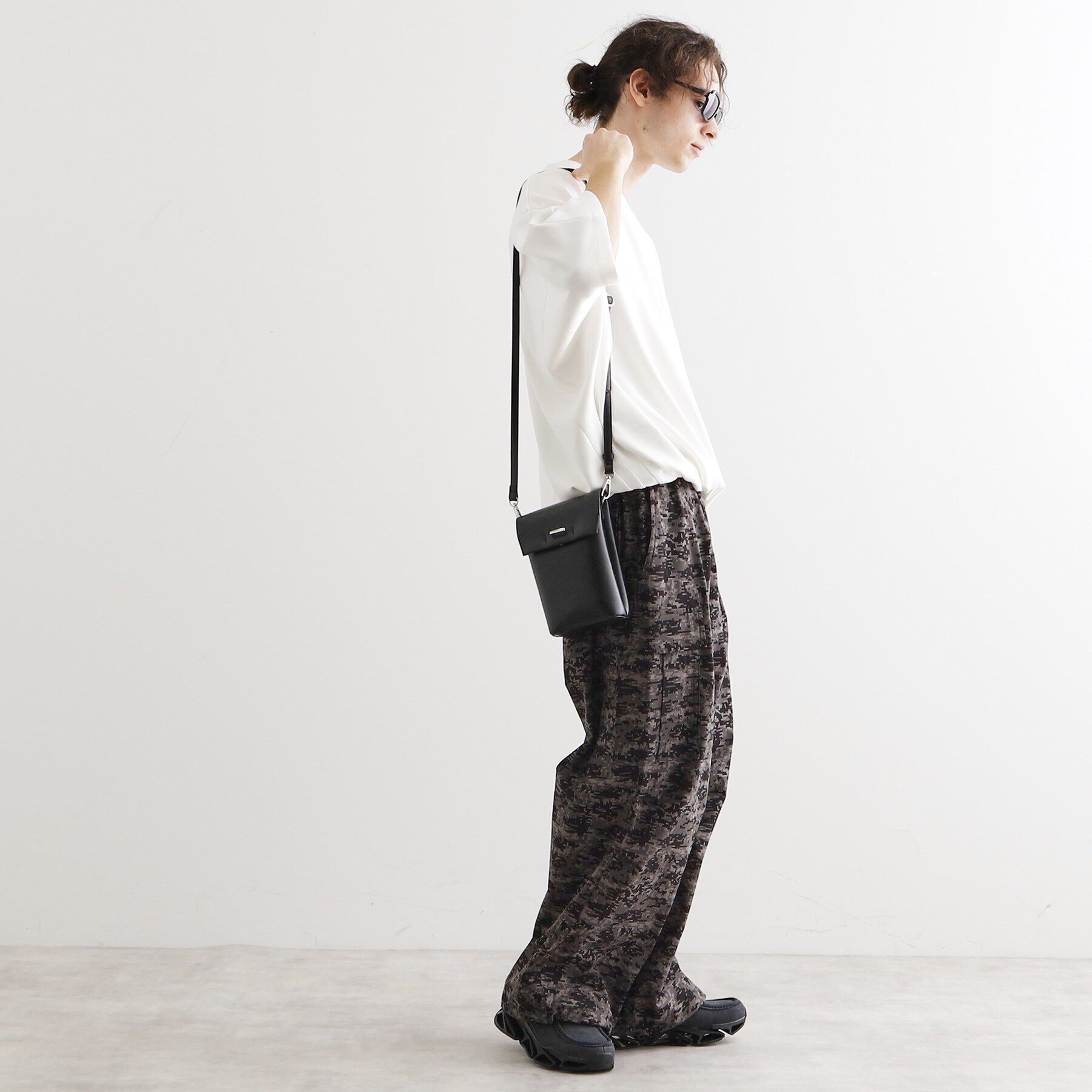 tk.TAKEO KIKUCHI「コンパクトミニショルダー」|ショルダー・メッセンジャー|