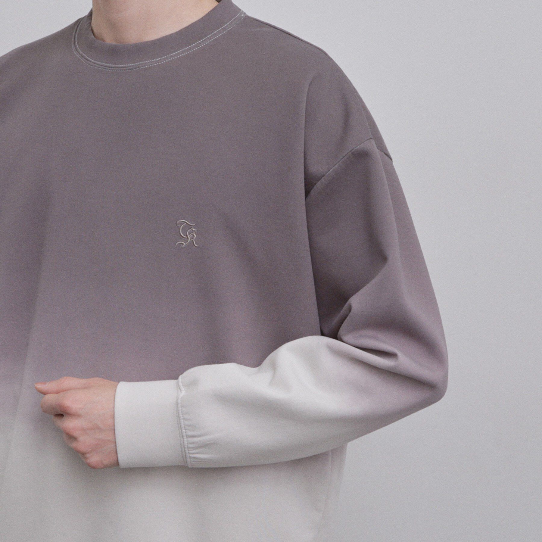 tk.TAKEO KIKUCHI「グラデーションスウェット」|パーカー|