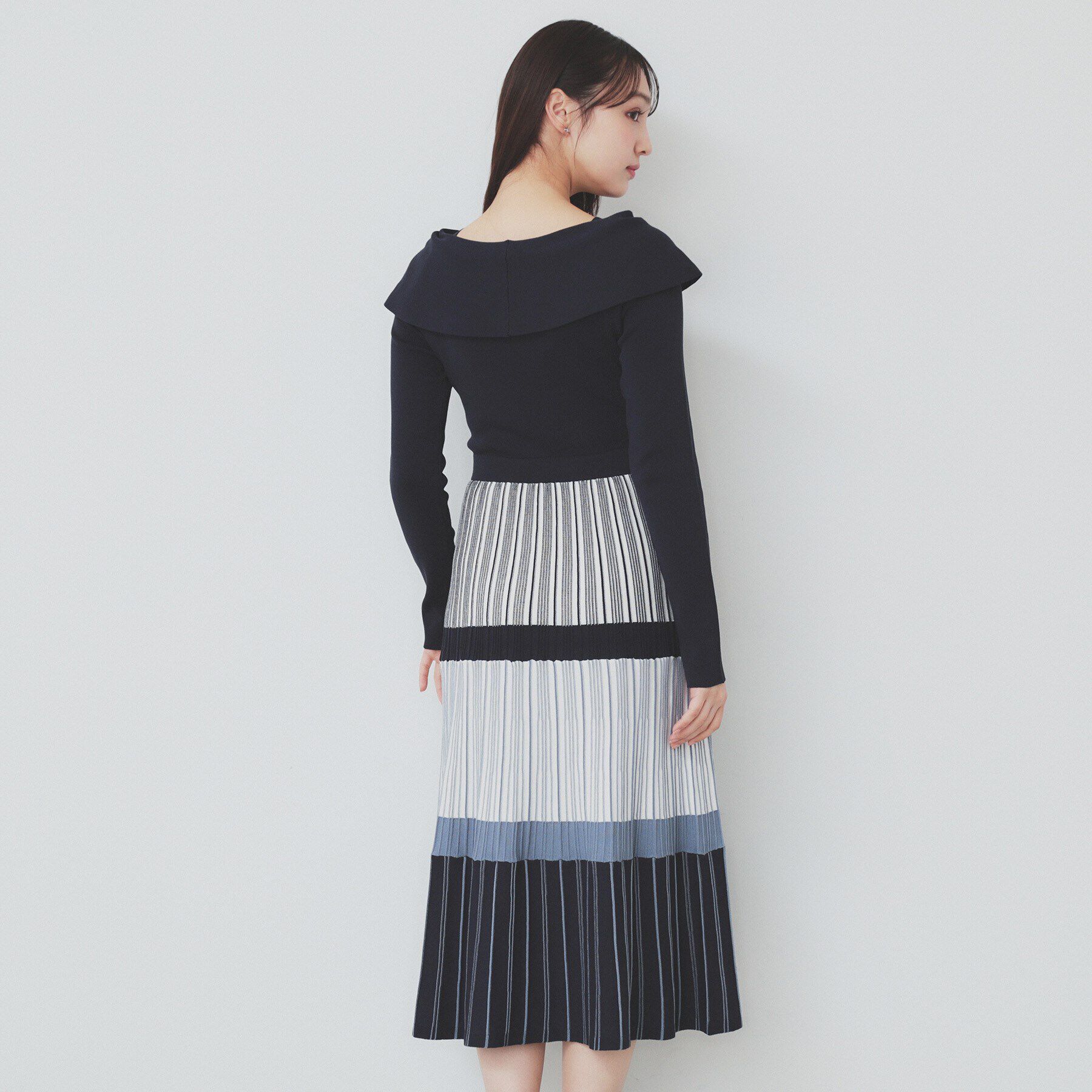 index「ランダムボーダーニットワンピース【洗濯機洗い可】」|ワンピース|