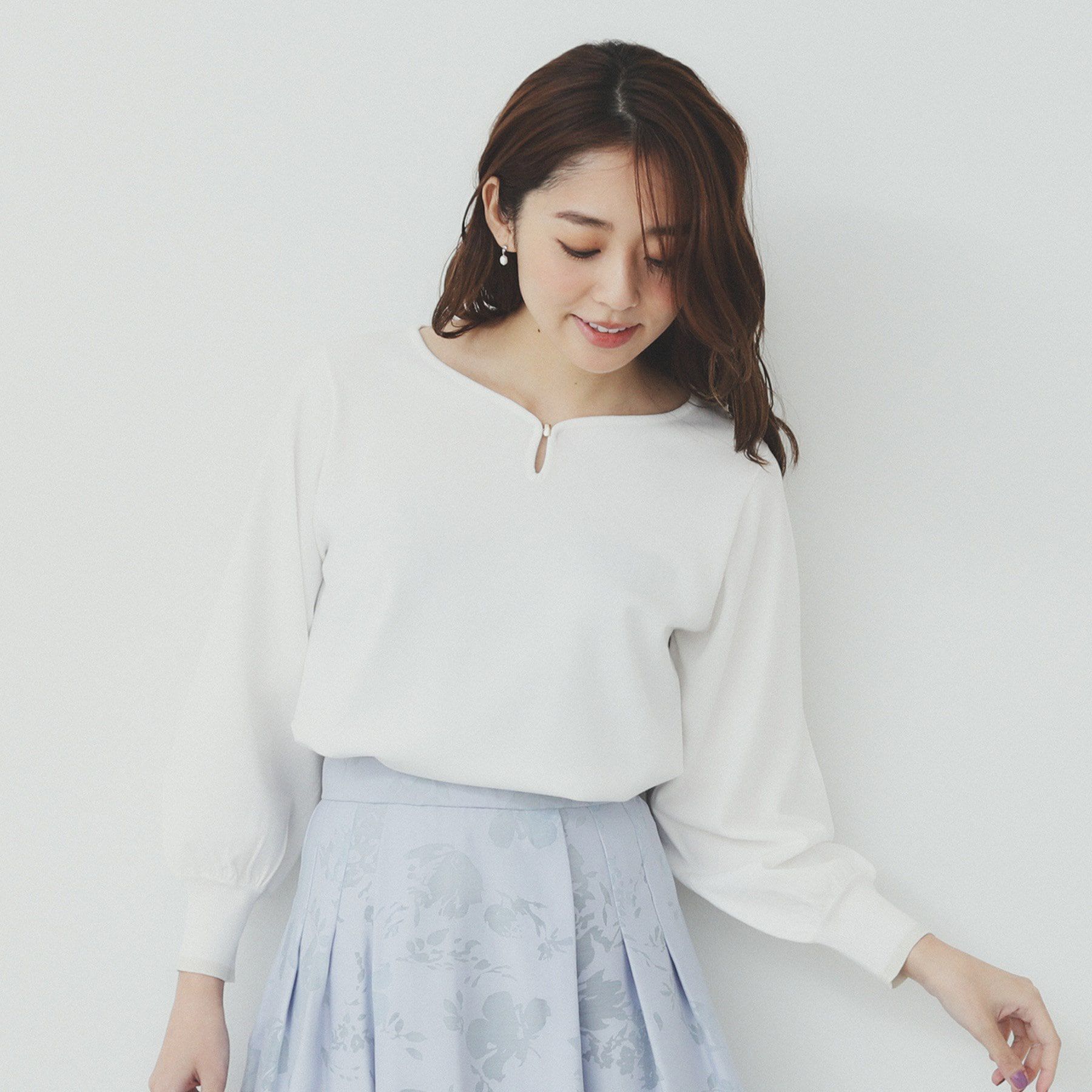 index「パーツ付きハートネックニットトップス【洗濯機洗い可】」|ニット・セーター|