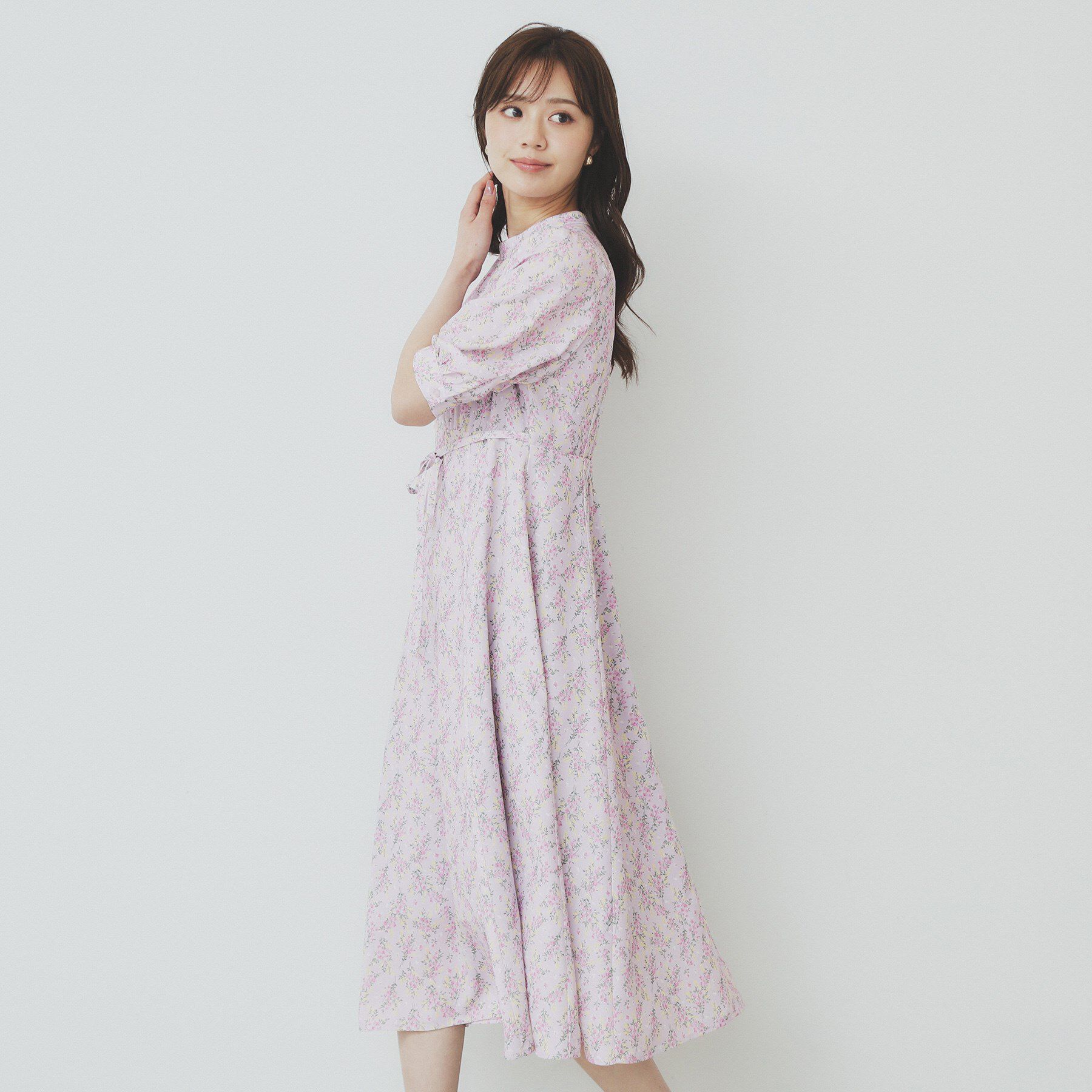 index「スタンドネック小花柄ワンピース【洗濯機洗い可/イージーアイロン】」|ワンピース|