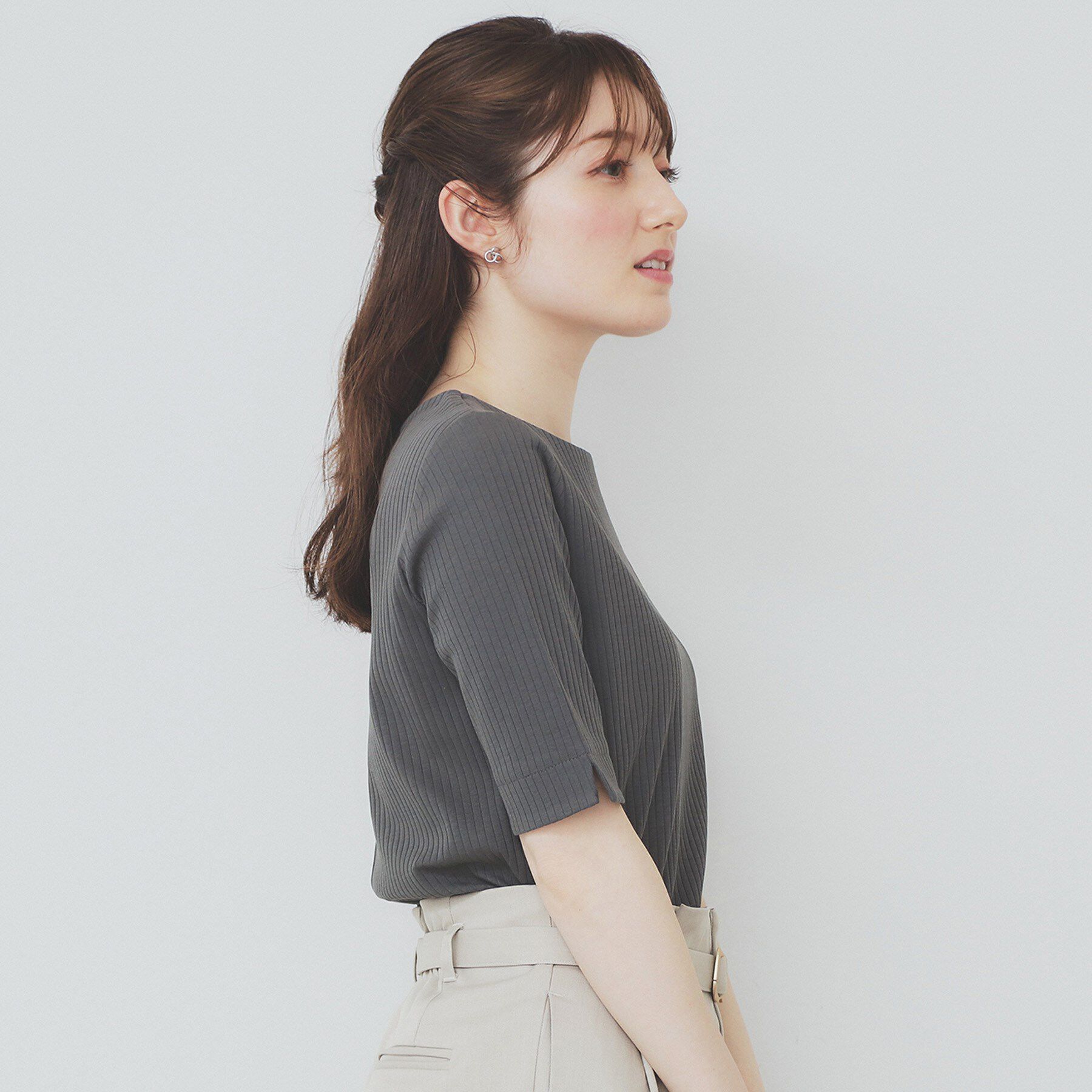 index「《7色展開/XS-LLサイズ》ボートネックリブトップス【UV/洗濯機洗い可】」|Tシャツ・カットソー|