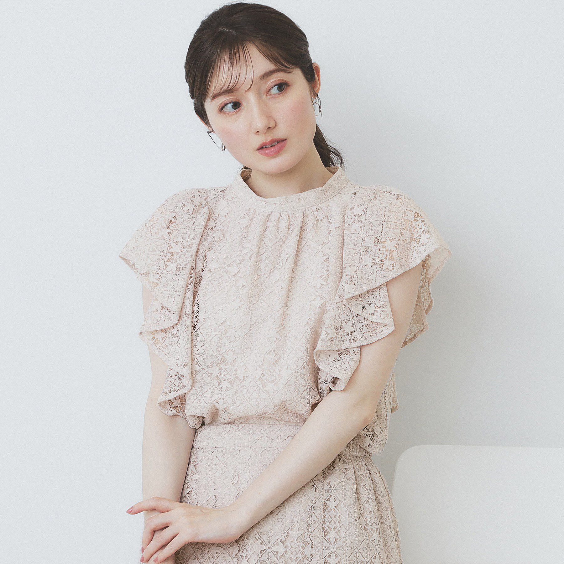 index「ジオメレースフレアスリーブブラウス/セットアップ対応【洗濯機洗い可】」|シャツ・ブラウス|ピンクベージュ(05