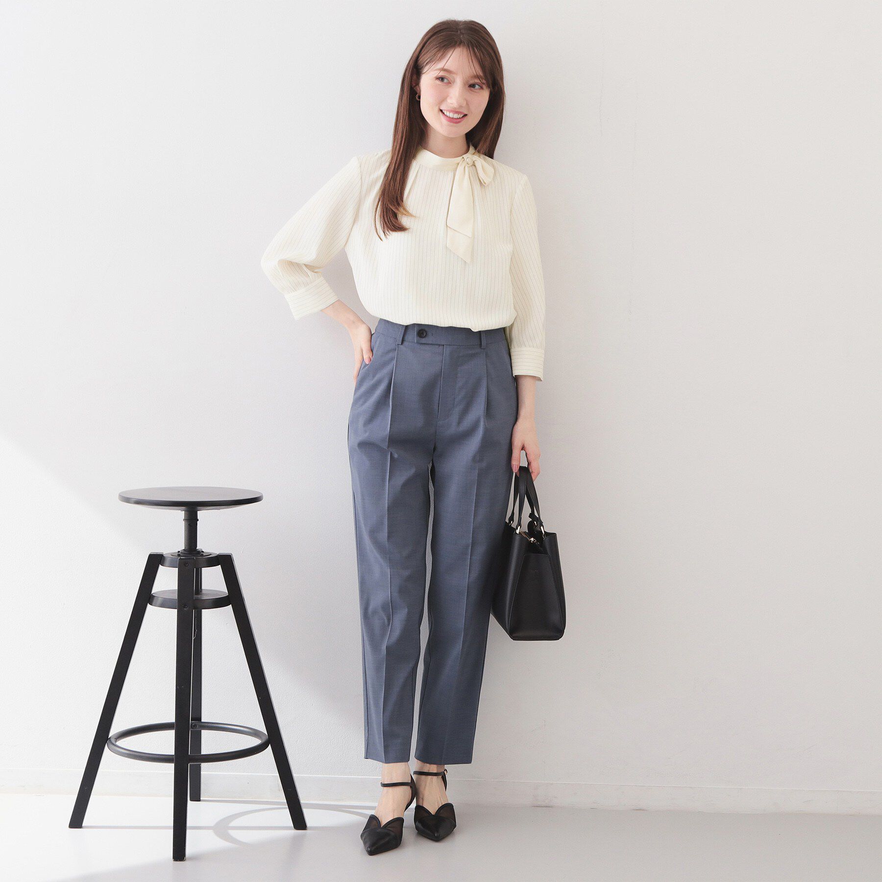 index「アシメボウタイブラウス【洗濯機OK/イージーアイロン】」|シャツ・ブラウス|