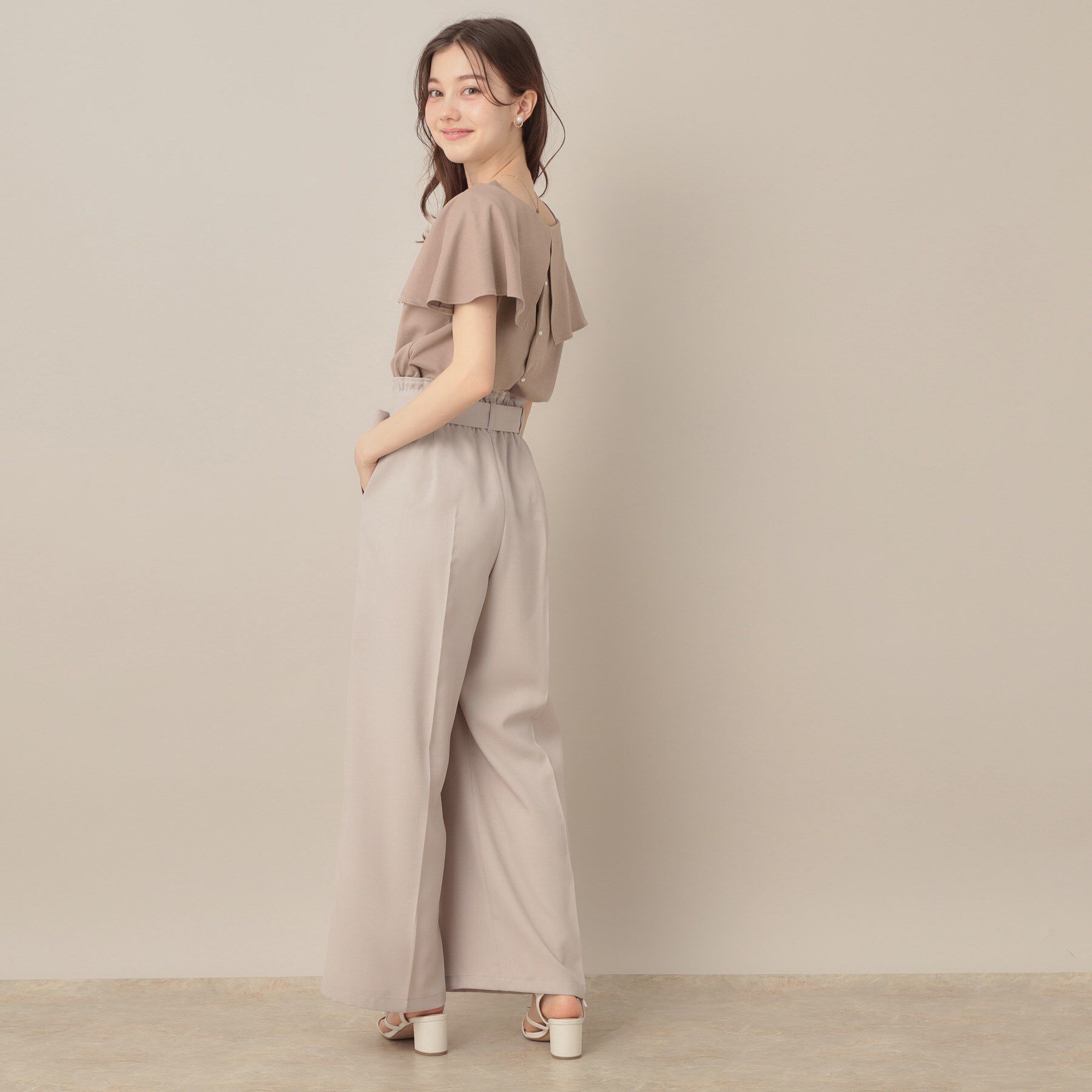 Couture broach「【マシンウォッシャブル・UVケア・接触冷感】2WAYケープデザインカットソー」|Tシャツ・カットソー|