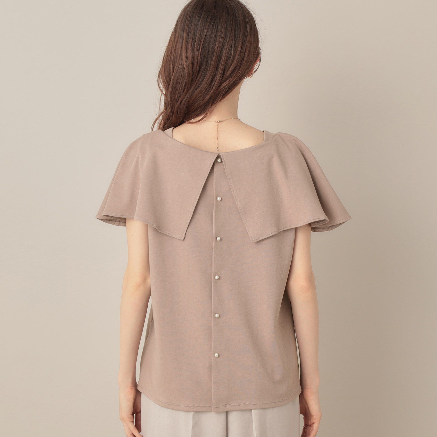 Couture broach「【マシンウォッシャブル・UVケア・接触冷感】2WAYケープデザインカットソー」|Tシャツ・カットソー|