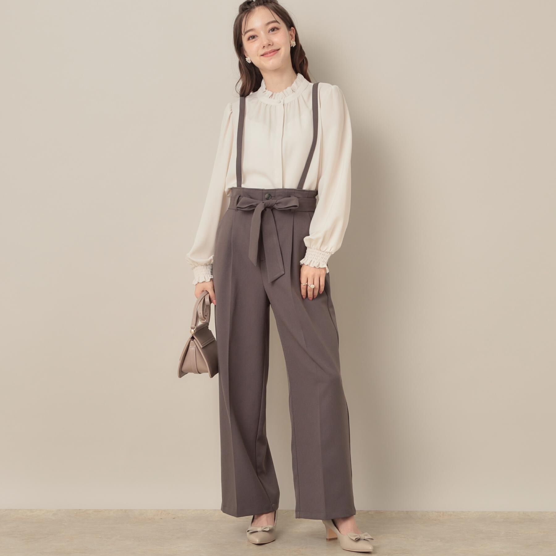 Couture broach「【帯電防止・通勤】ウエストリボン サスペンダー付きワイドパンツ」|その他|