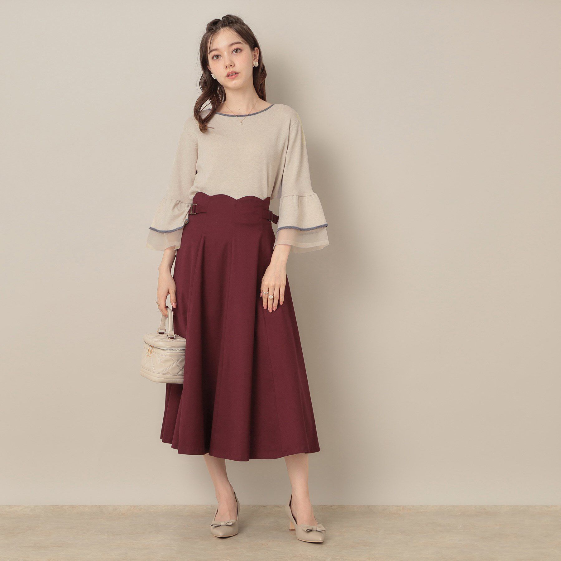 Couture broach「【フェミニン・着映え・通勤】シアーフレアー袖ニットトップス」|ニット・セーター|