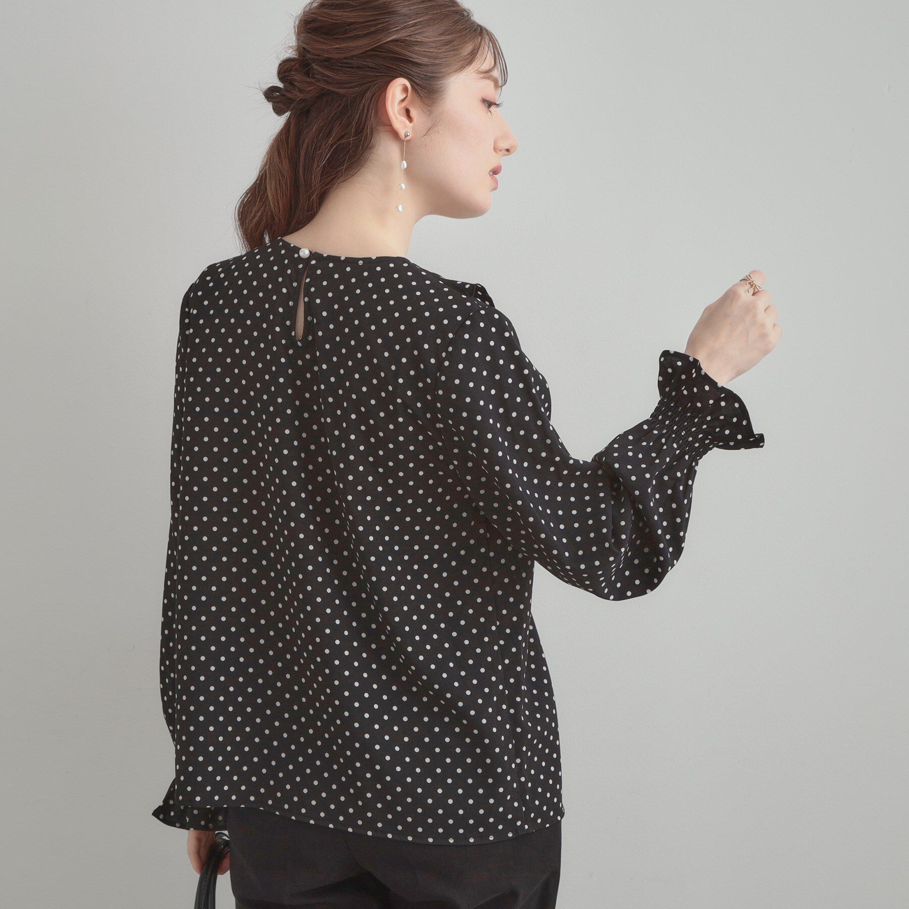 Couture broach「【大人可愛い・通勤】ラッフルフリルブラウス」|シャツ・ブラウス|