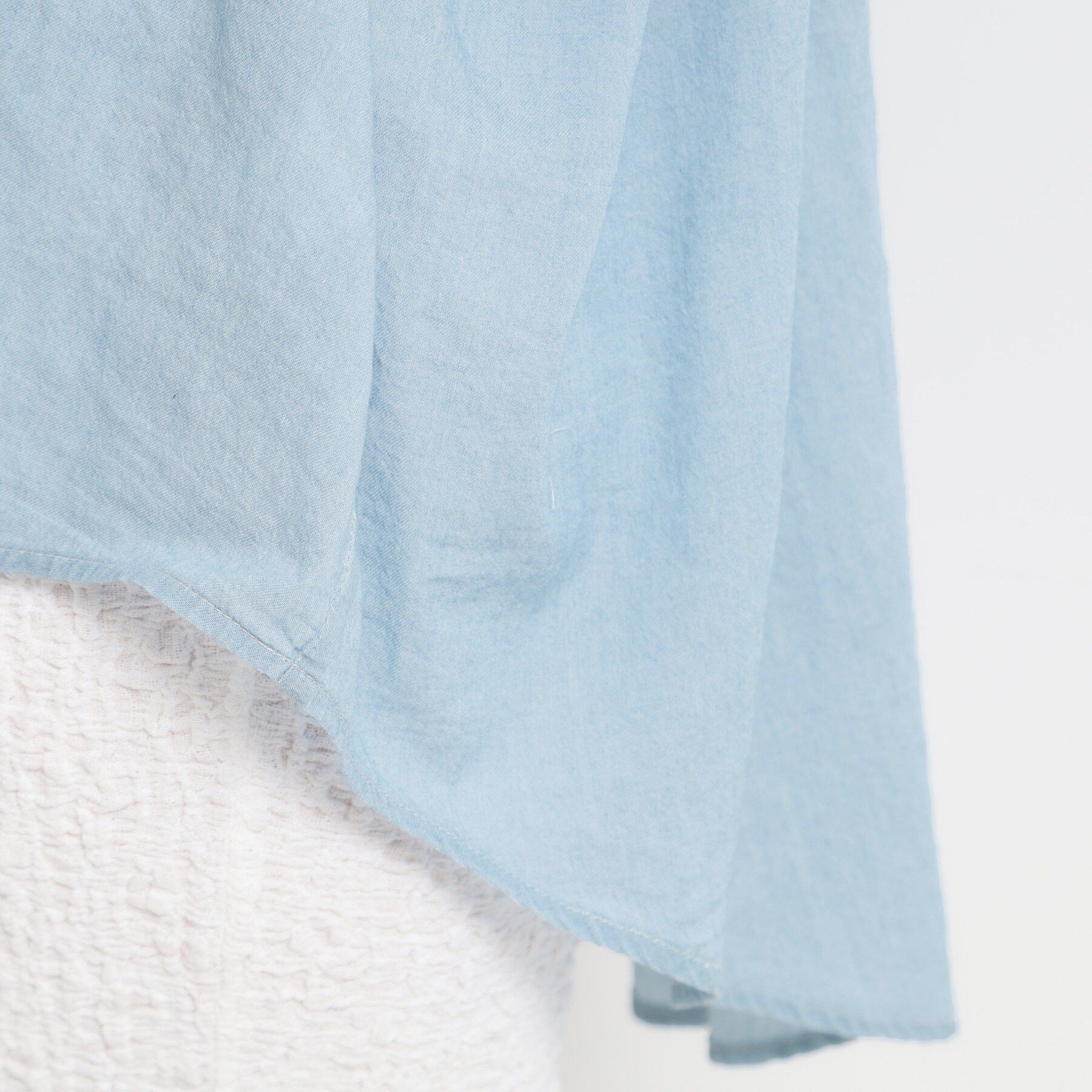 THE SHOP TK「軽やかでエアリー シアーデニムシャツ」|シャツ・ブラウス|