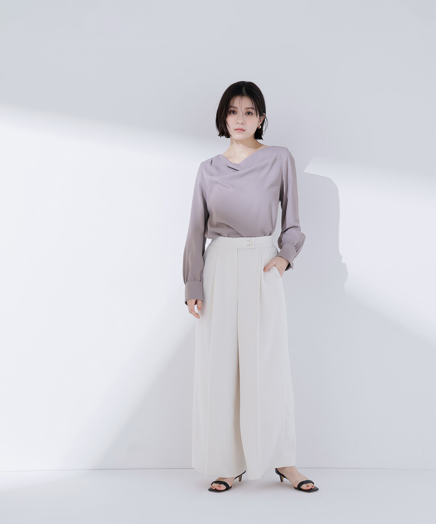  「メタルポイントワイドパンツ」|その他|