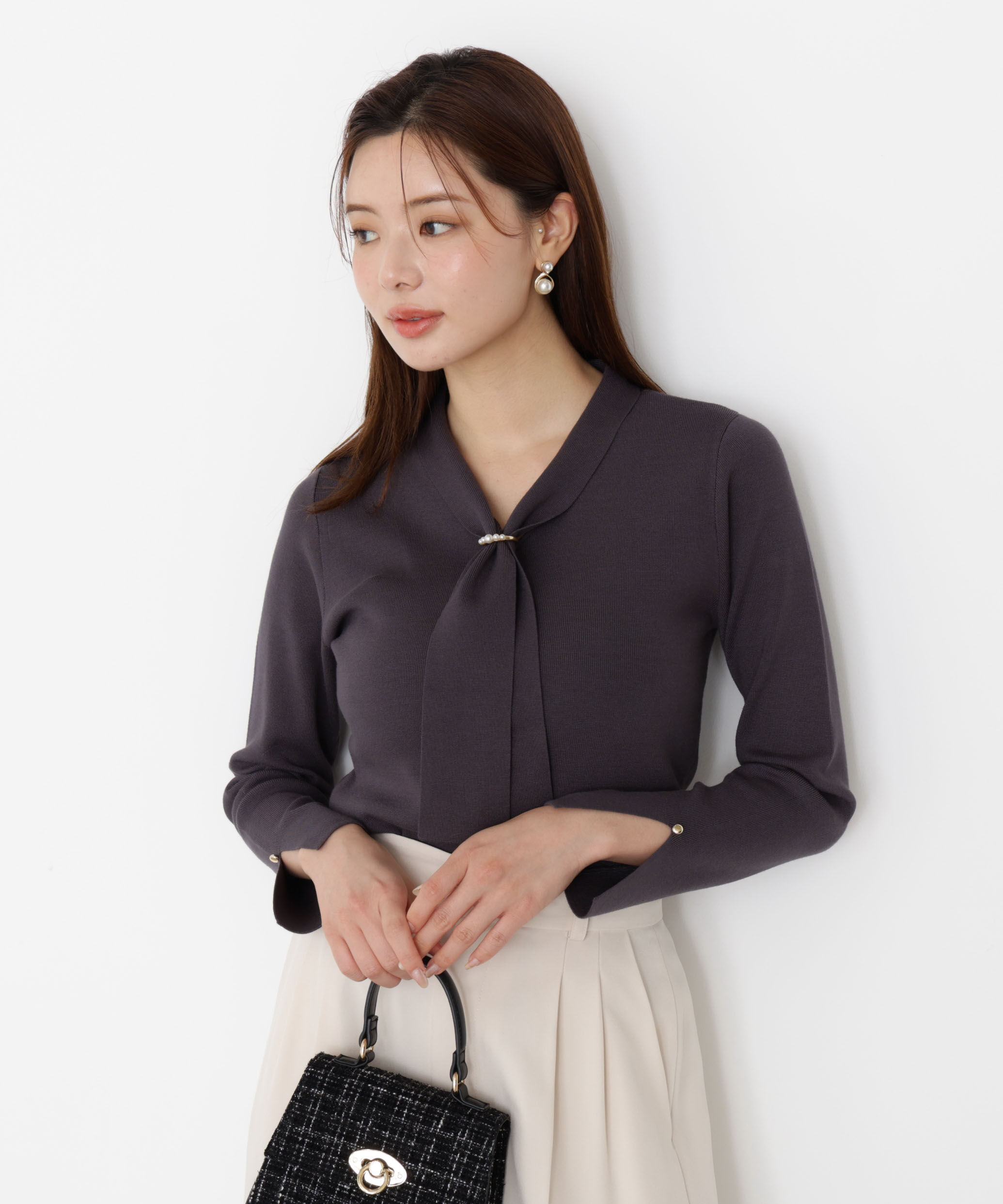 PROPORTION BODY DRESSING「パールリングボウタイニット 25AW」|ニット・セーター|チャコール2