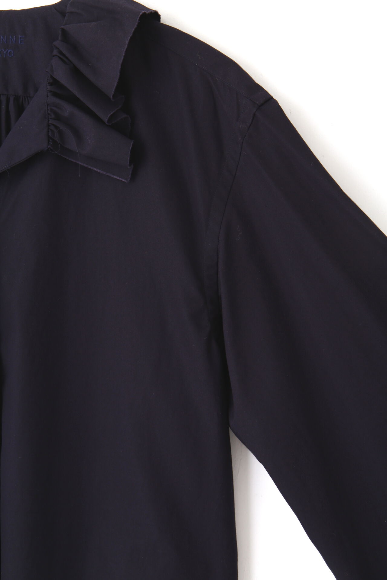 YLEVE 「YLEVE / BOURRIENNE  COTTON TYPEWRITER RUFFLE BLOUSE」|シャツ・ブラウス|