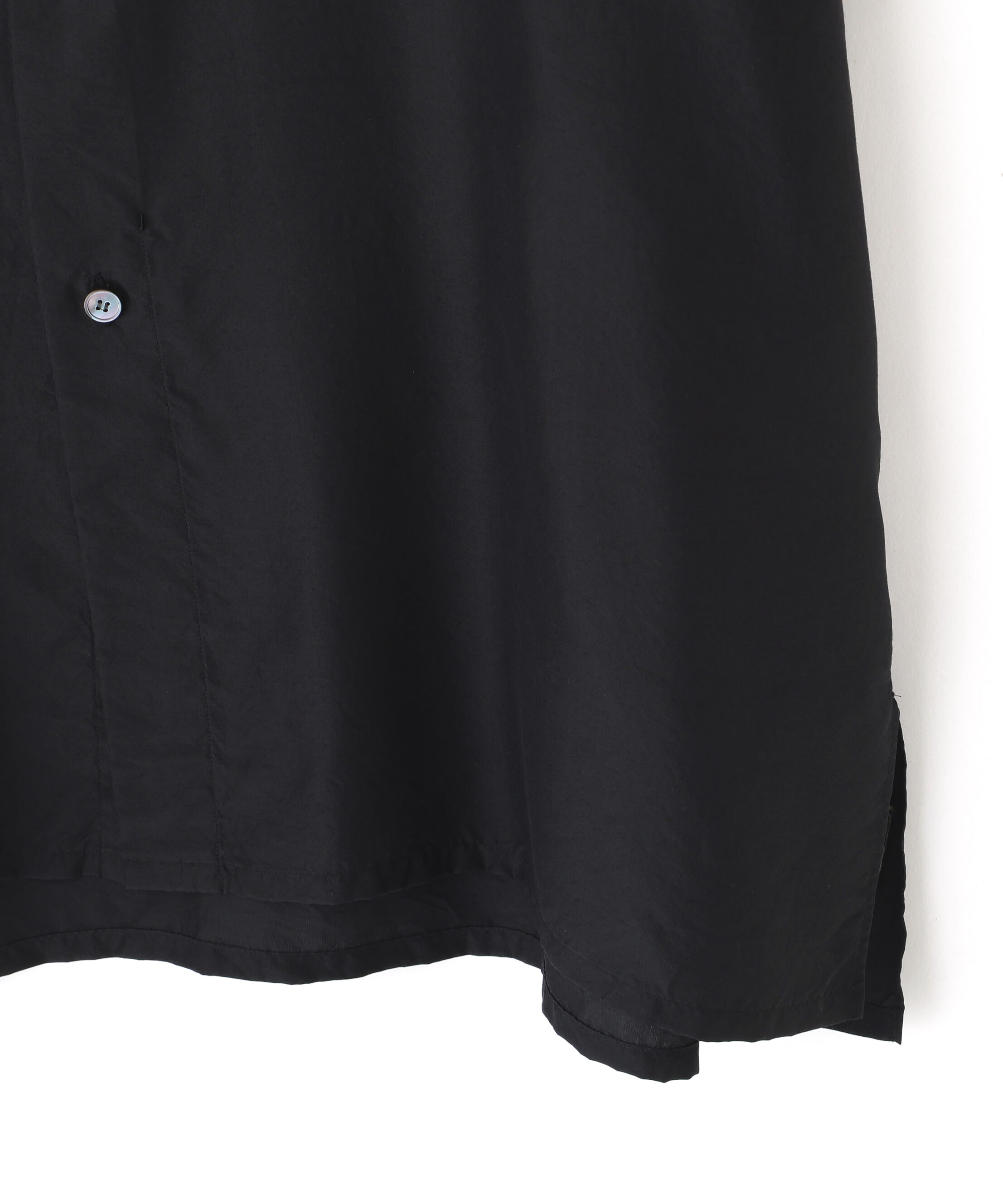 YLEVE 「YLEVE / SILK HABUTAE SHIRT」|シャツ・ブラウス|
