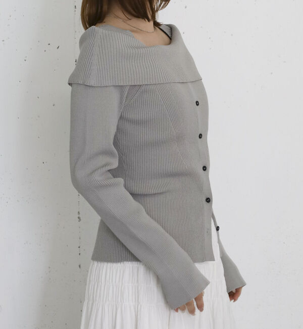 archives「フロントボタンライトオフショルニットプルオーバー」|ニット・セーター|