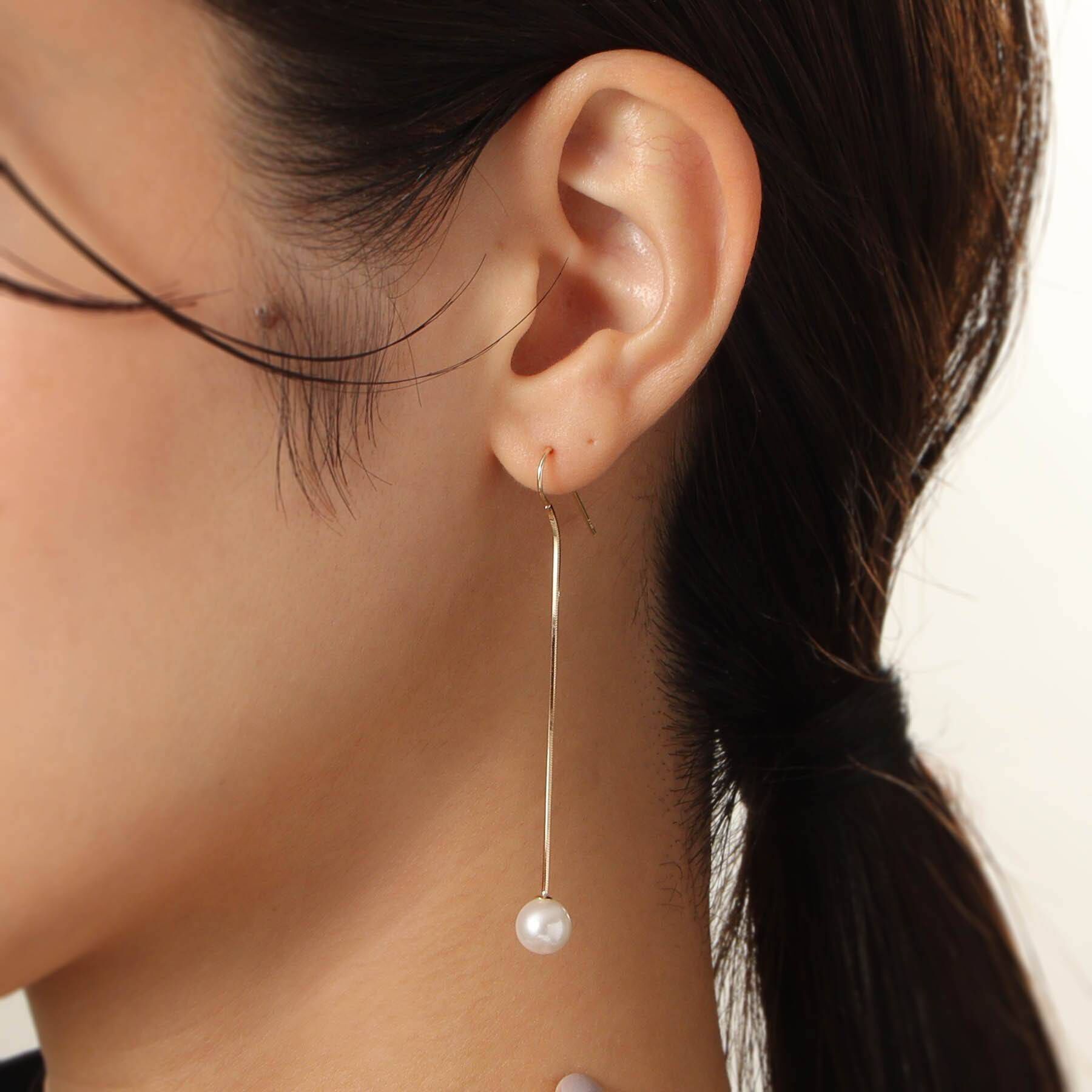 COCOSHNIK「K10パール コンパクトチェーン フックピアス」|ピアス|