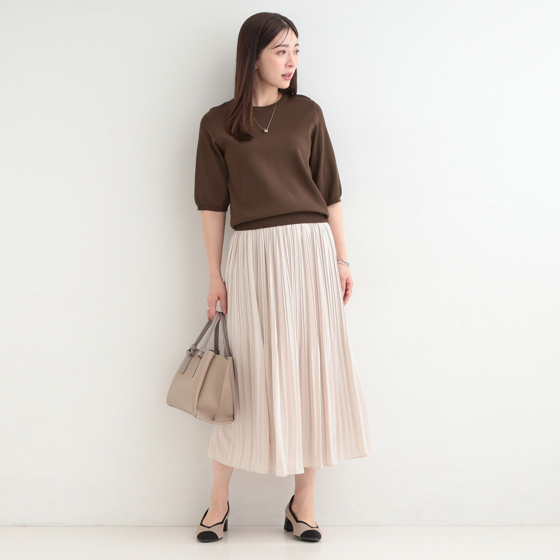 SHOO･LA･RUE「【毎日洗える/S-LL】上半身がすっきり見える　多機能5分袖ニット」|ニット・セーター|