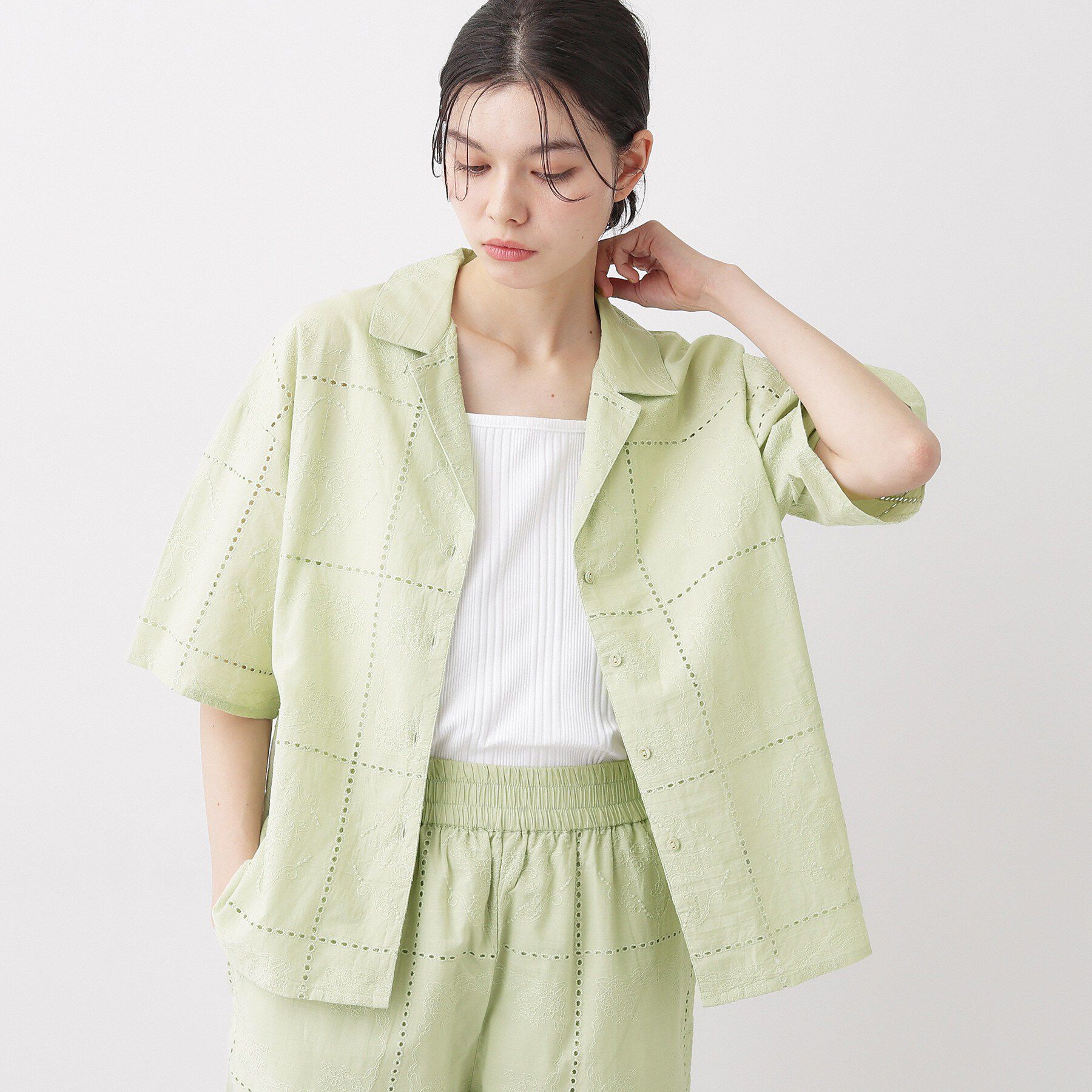 Dessin「【セットアップ可/洗える】刺繍スクエアレースシャツ」|シャツ・ブラウス|