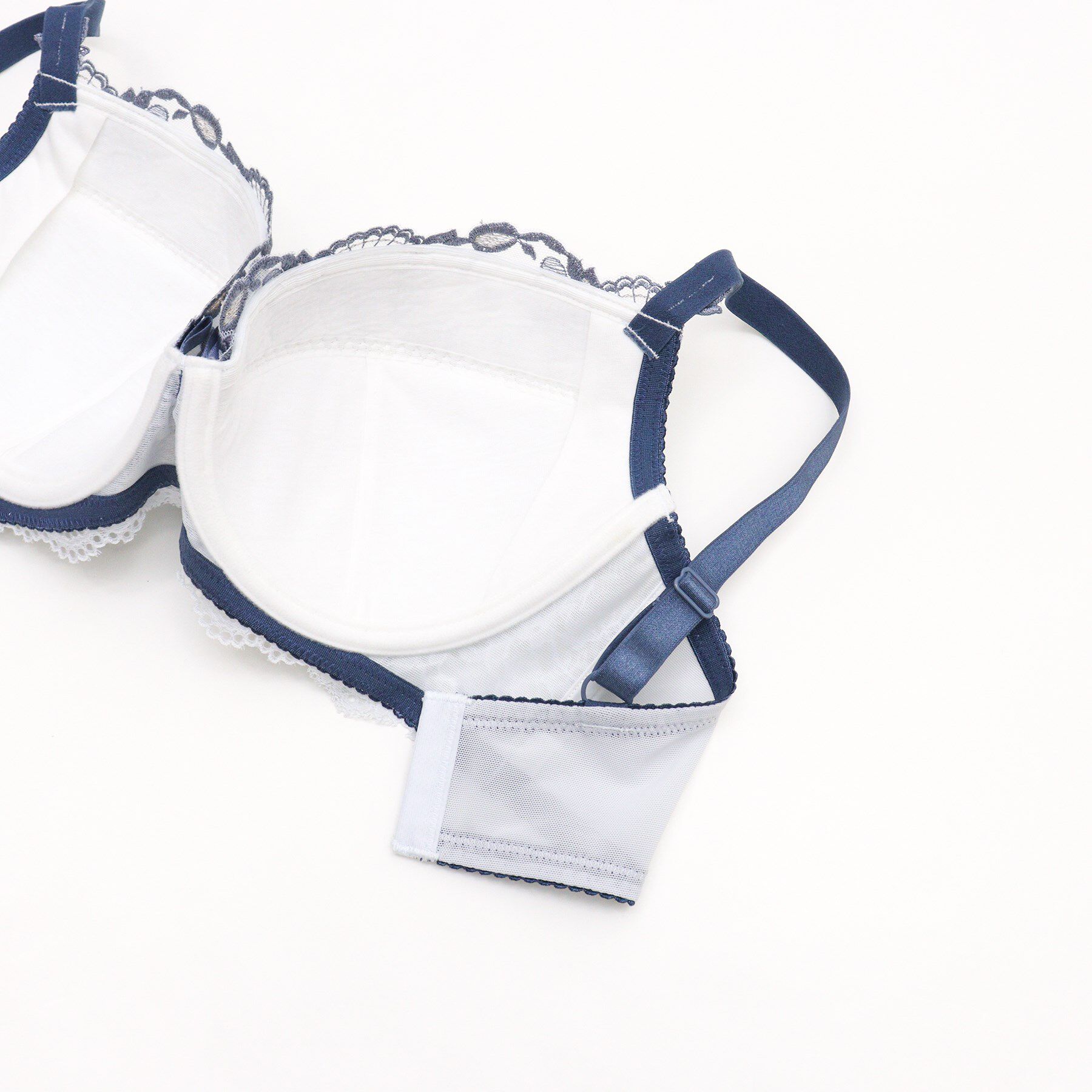 Risa Magli「エレノア ブラジャー （G-H） ＜バストアップタイプ＞」|インナー|