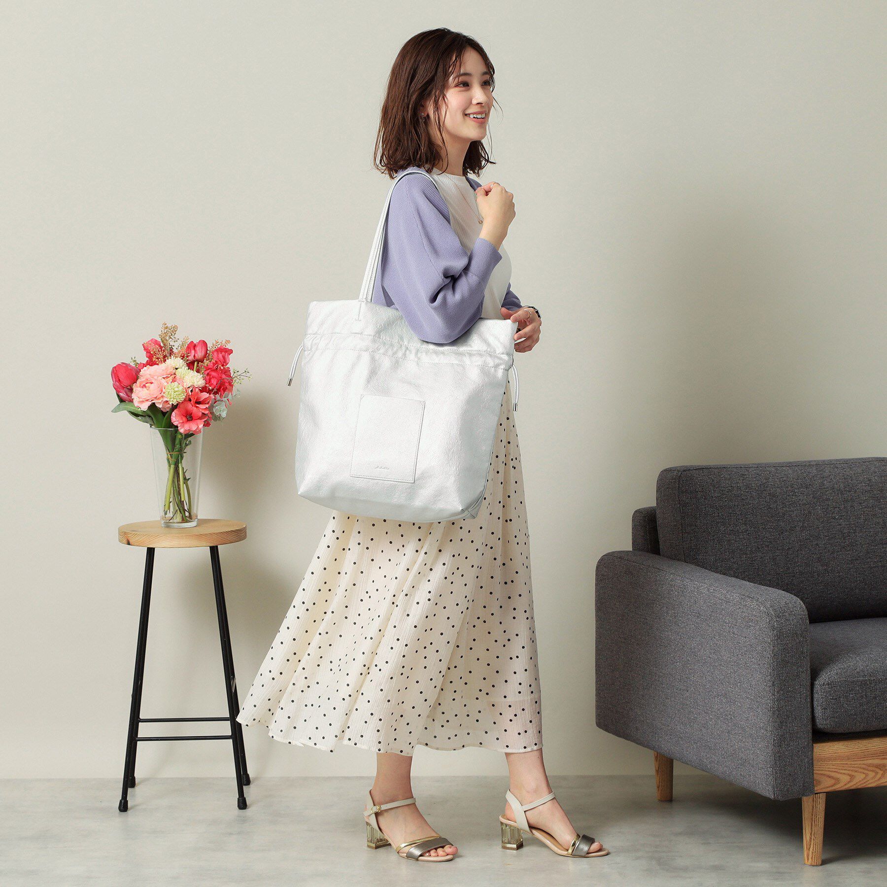 ITS&rsquo;DEMO「【A4対応】合皮巾着トート」|トートバッグ|