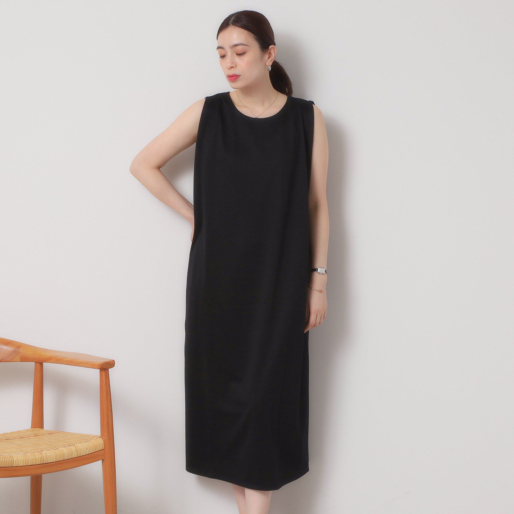 ITS&rsquo;DEMO「【清涼感／吸水速乾／洗濯機OK／洗濯後しわになりにくい】カットミラノタックワンピース」|ワンピース|ブラック(019)