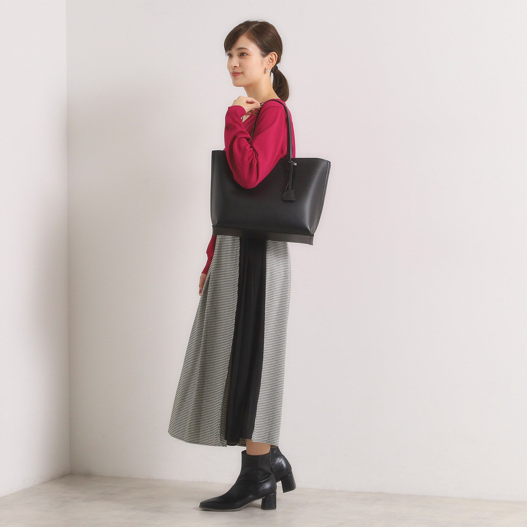 ITS&rsquo;DEMO「【通勤】軽量合皮A4トート」|トートバッグ|