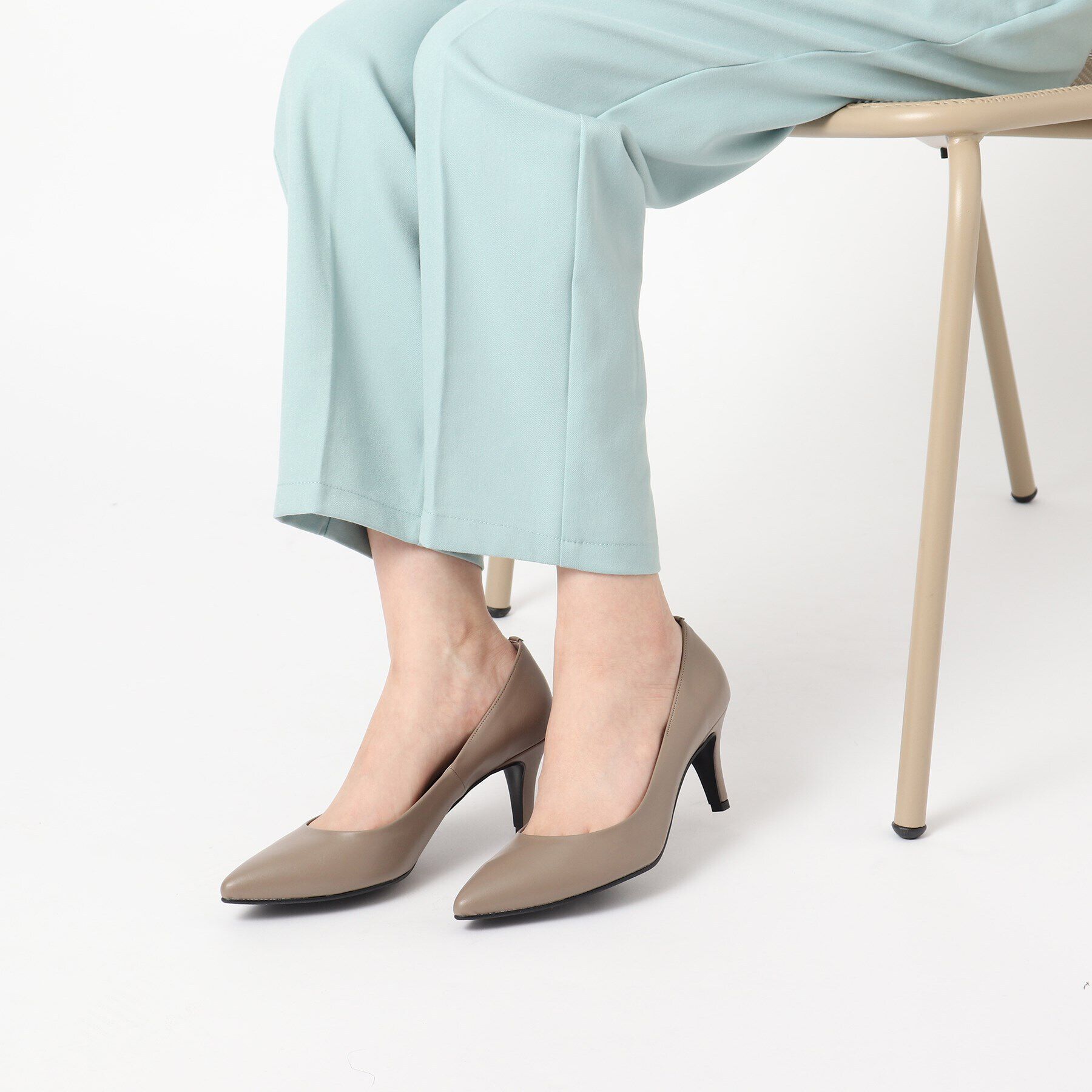 ESPERANZA「12時間パンプスEveryDayPlane「約7.5cmヒール」」|パンプス|