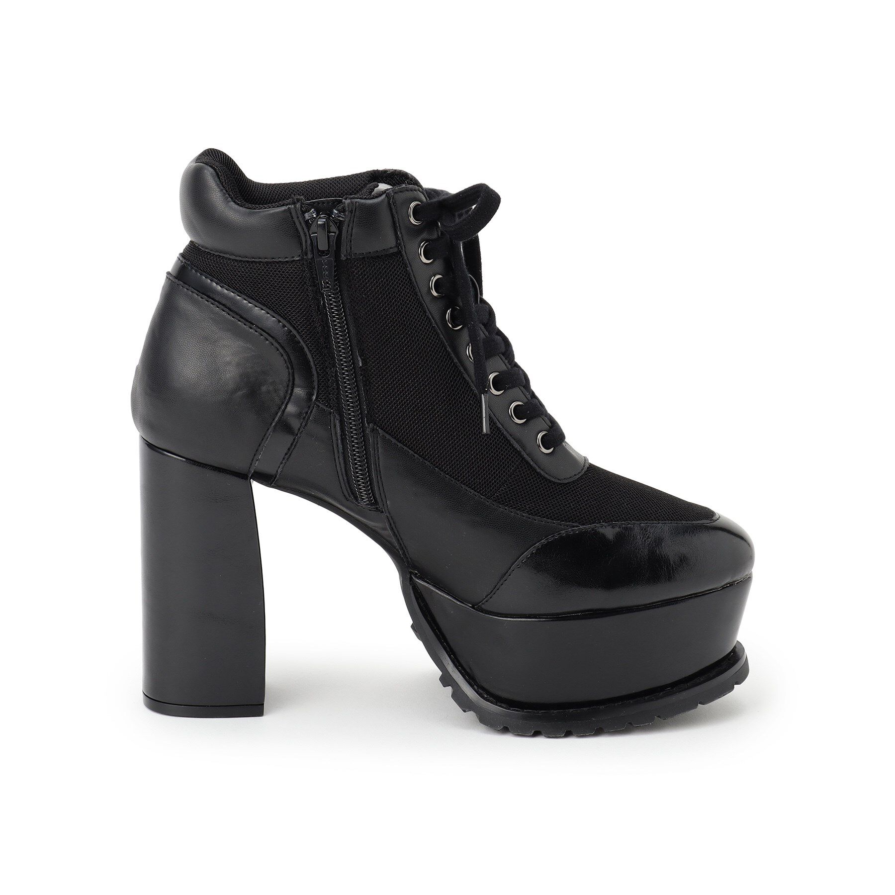 ESPERANZA「【ラク盛り／ショートブーツ】リピーター続出／脚長美脚　厚底メッシュスポーティーショートブーツ」|ショートブーツ|