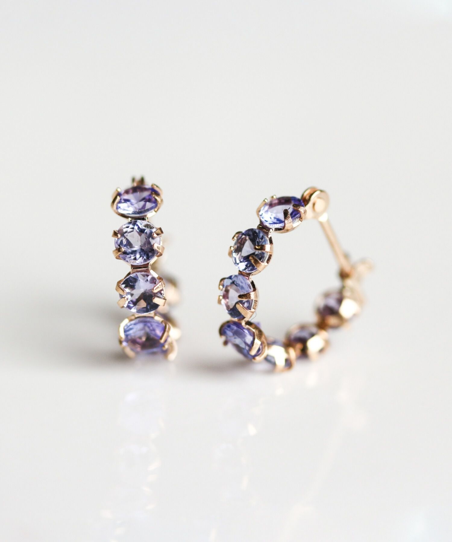  「タンザナイト スナップ フープ ピアス | K10YG」|ピアス|K10 イエローゴールド