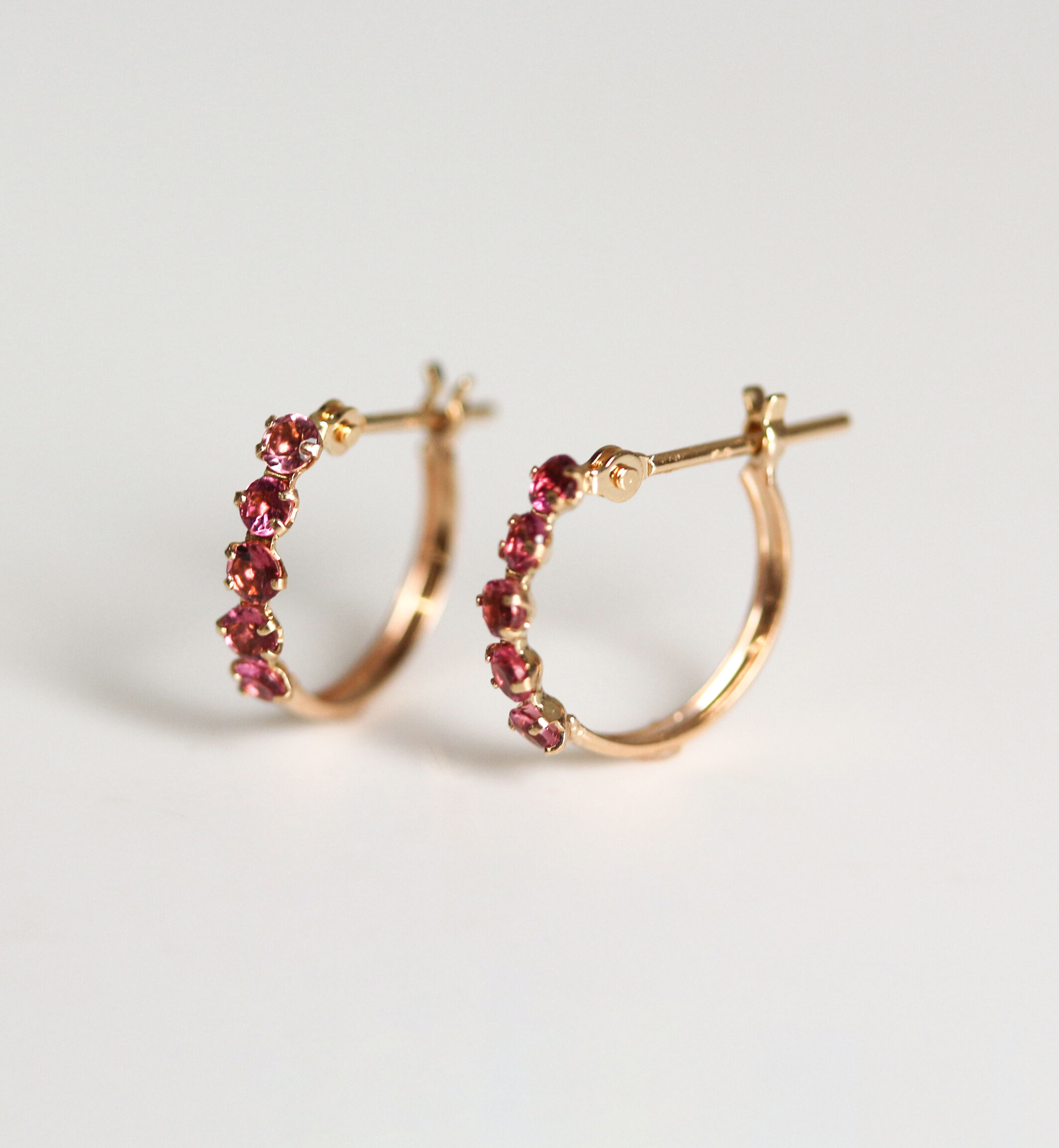  「ピンクトルマリン スナップ フープ ピアス  | K10YG」|ピアス|