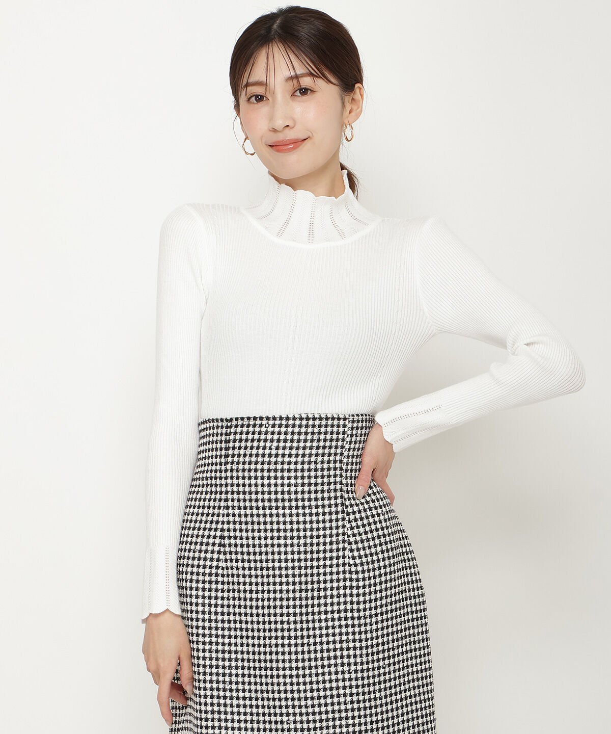 アンドクチュール「スカラハイネックニットプルオーバー」|ニット・セーター|