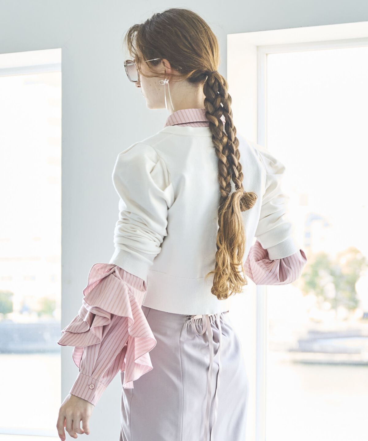 アンドクチュール「パワショルクルーネックカーディガン」|カーディガン|