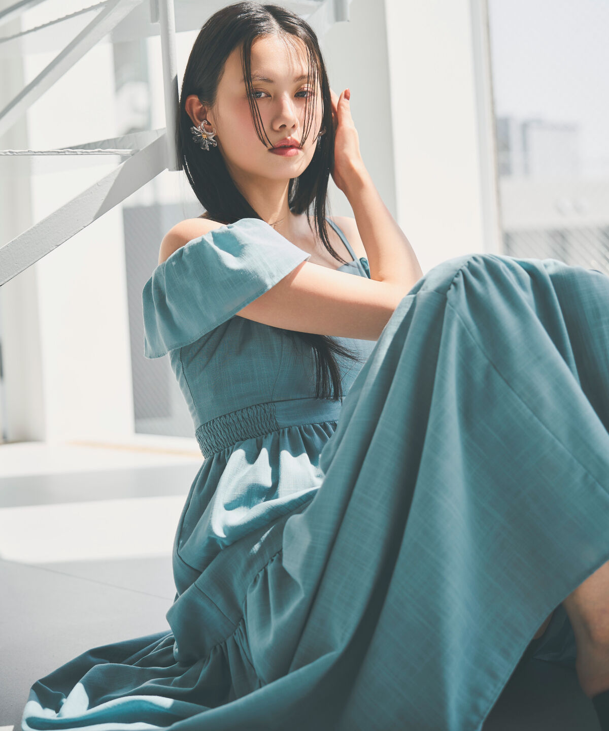 アンドクチュール「バックレースアップオフショルティアードワンピース」|ワンピース|