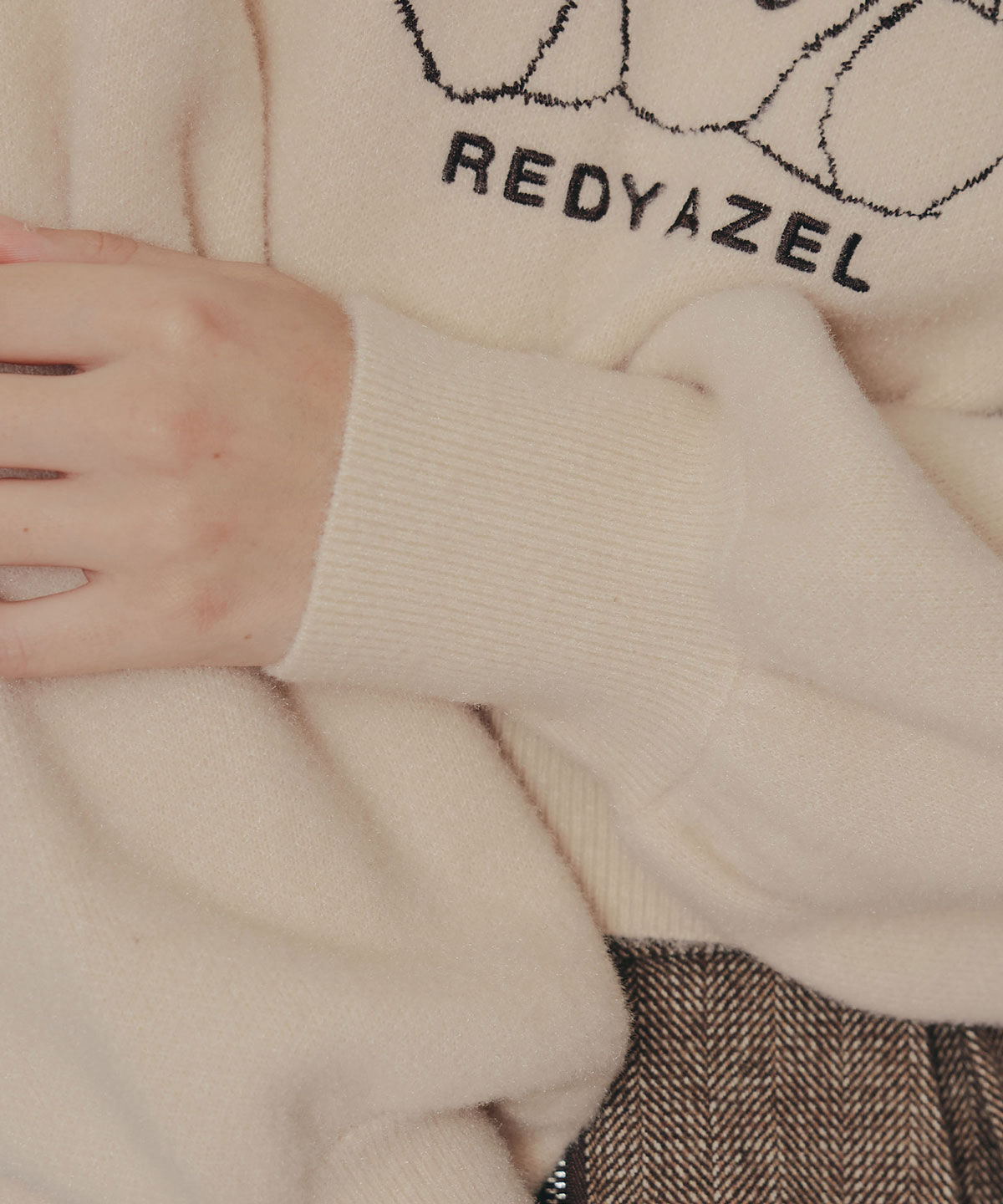 REDYAZEL「Azelyフラッフィニットプルオーバー」|ニット・セーター|