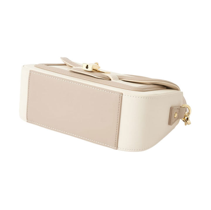 ダイアナ「バッグ　MF5602」|ハンドバッグ|