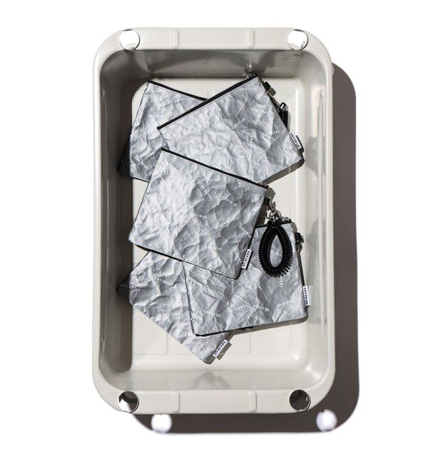 BEAMS「モノグラム ポーチ S」|ポーチ|SILVER