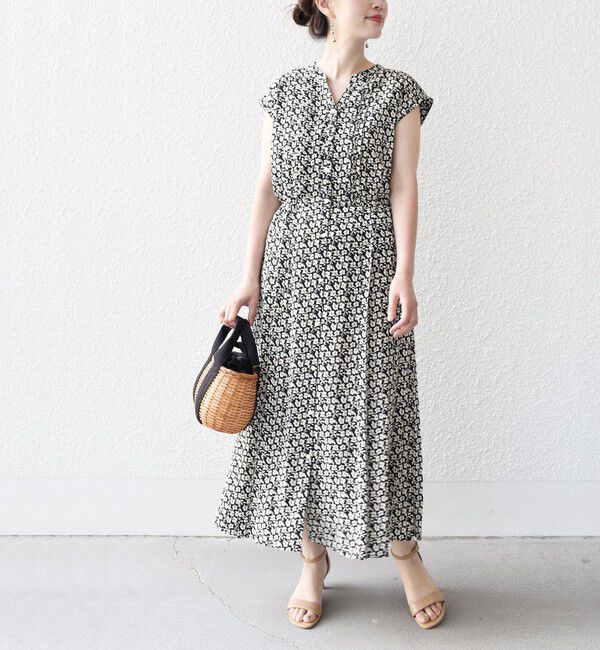 SHIPS for women「【WEB限定】〈洗濯機可能〉ドット 花柄 サイド プリーツ フレンチスリーブ ワンピース」|ワンピース|