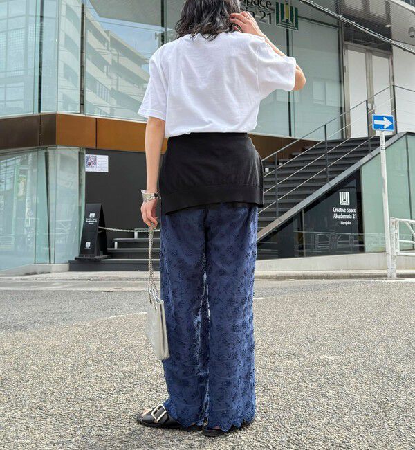 fredy emue「3D刺繍スカラップイージーパンツ」|チノ|
