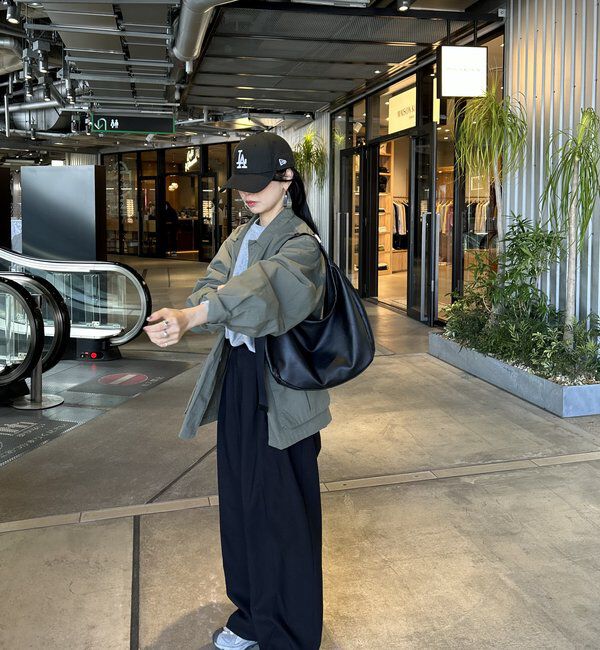  「ソフトレザーラウンドビッグショルダーバッグ」|ショルダー・メッセンジャー|