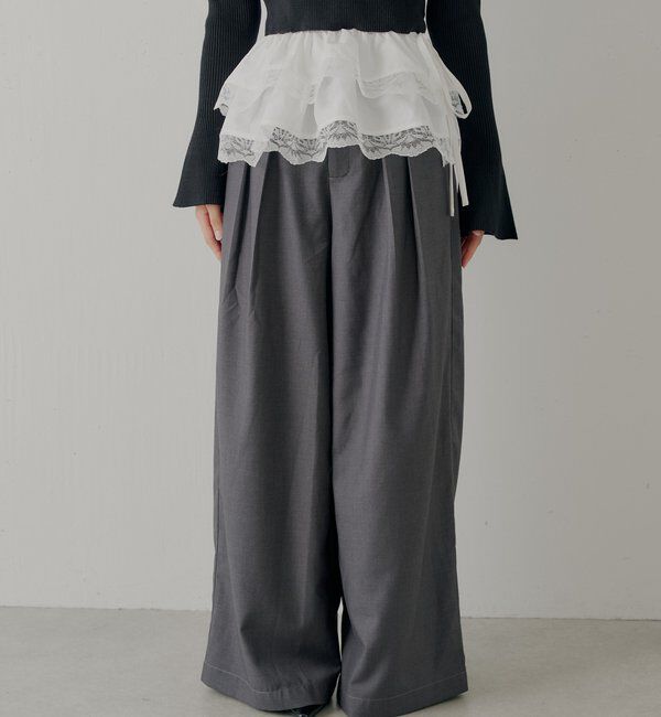  「【SALON by Chico】取り外しフリルルーズラインストーンスラックス」|チノ|