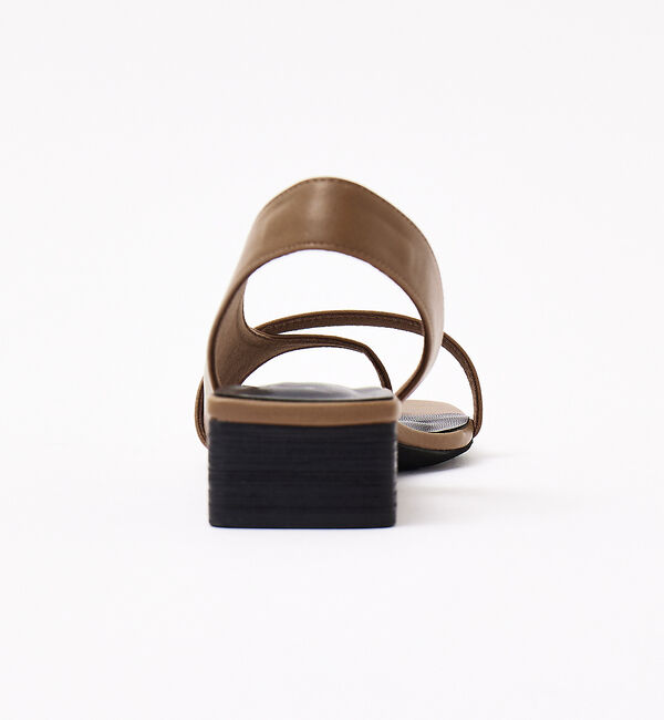 AU BANNISTER「鳳山えり&times;Au BANNISTER　コラボアシンメトリーサンダル」|サンダル|