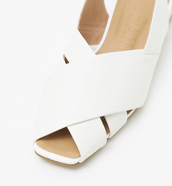 AU BANNISTER「スリングバックオープントゥフラット」|サンダル|