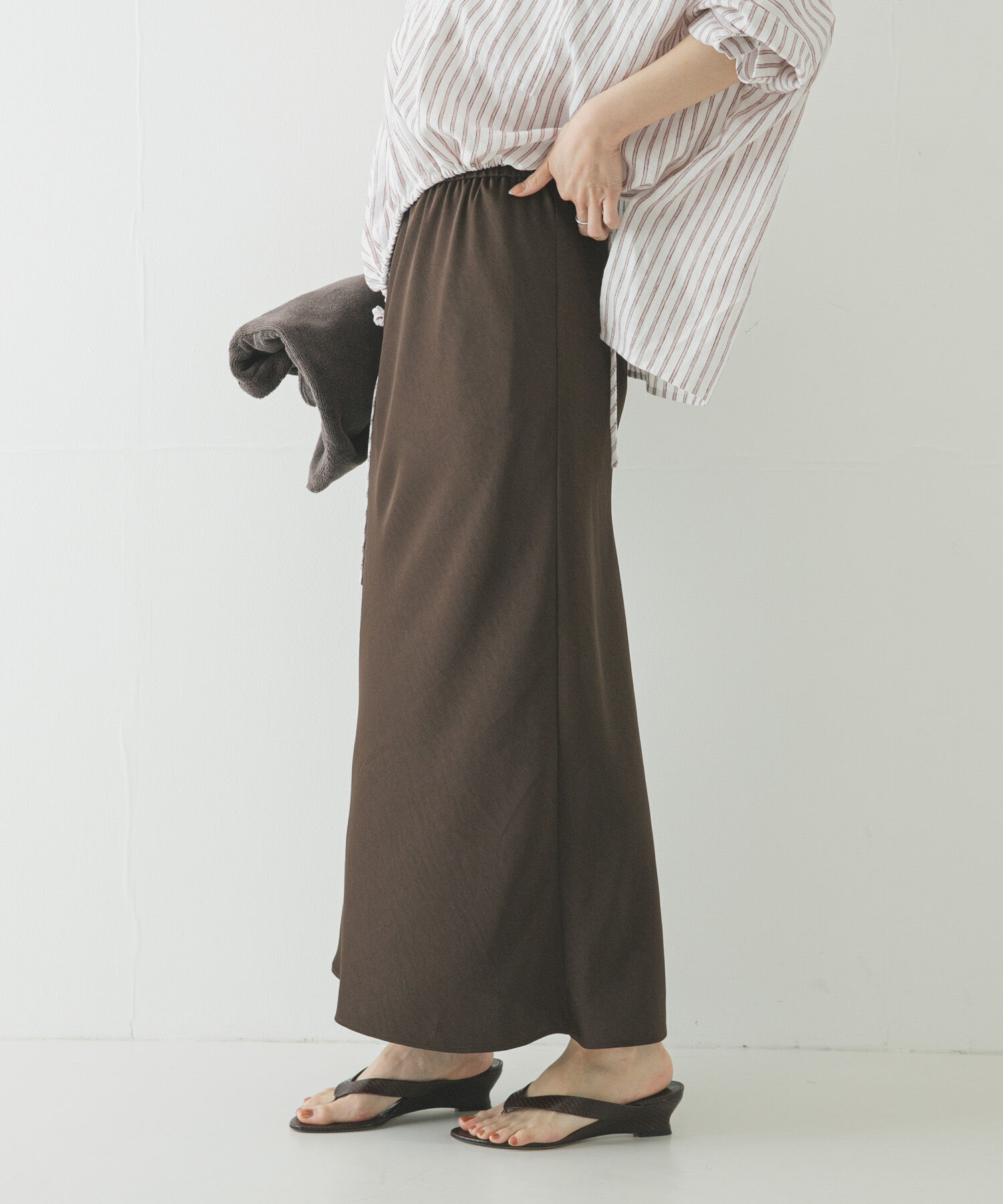 URBAN RESEARCH「サテンバイアススカート」|スカート|