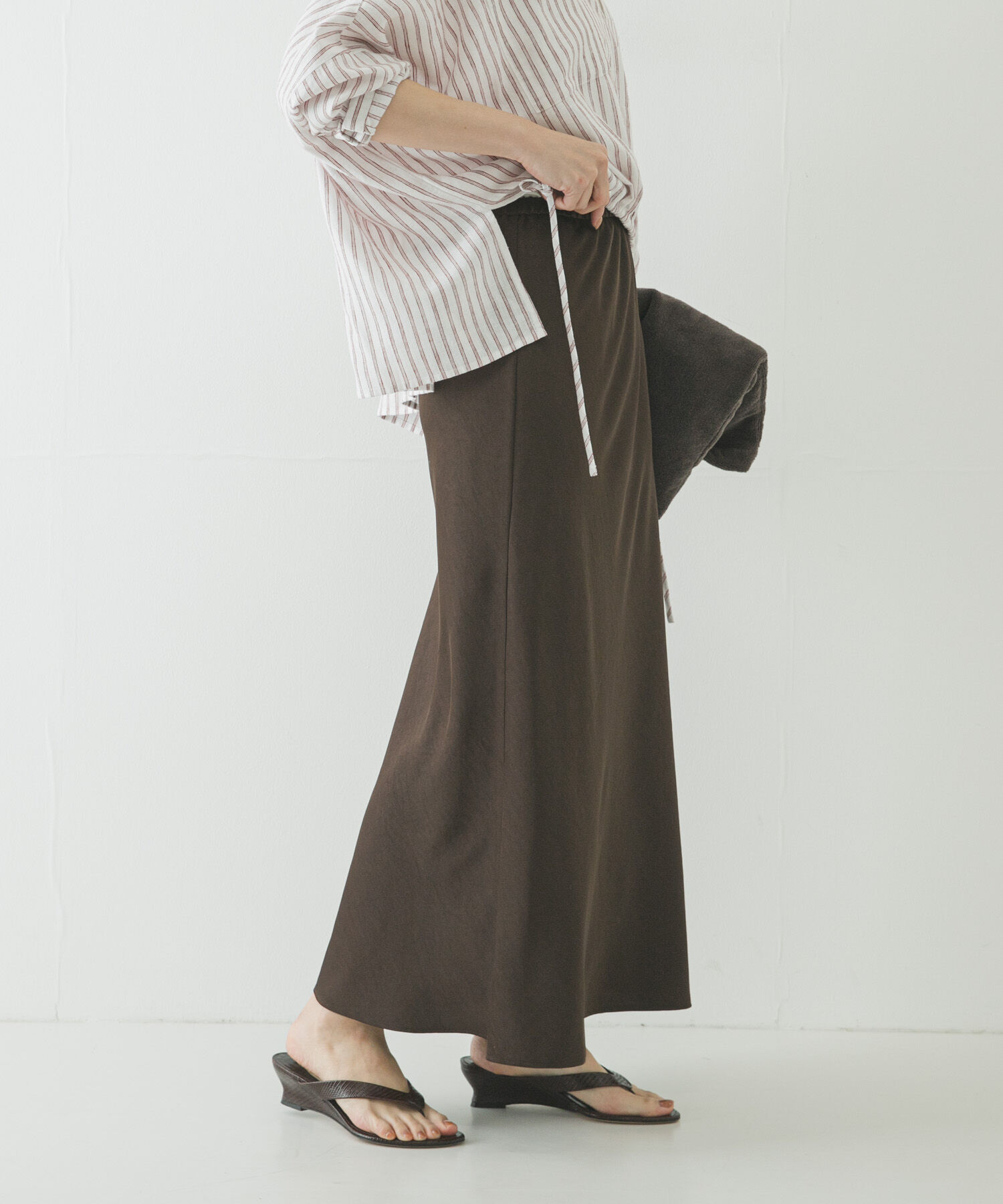 URBAN RESEARCH「サテンバイアススカート」|スカート|