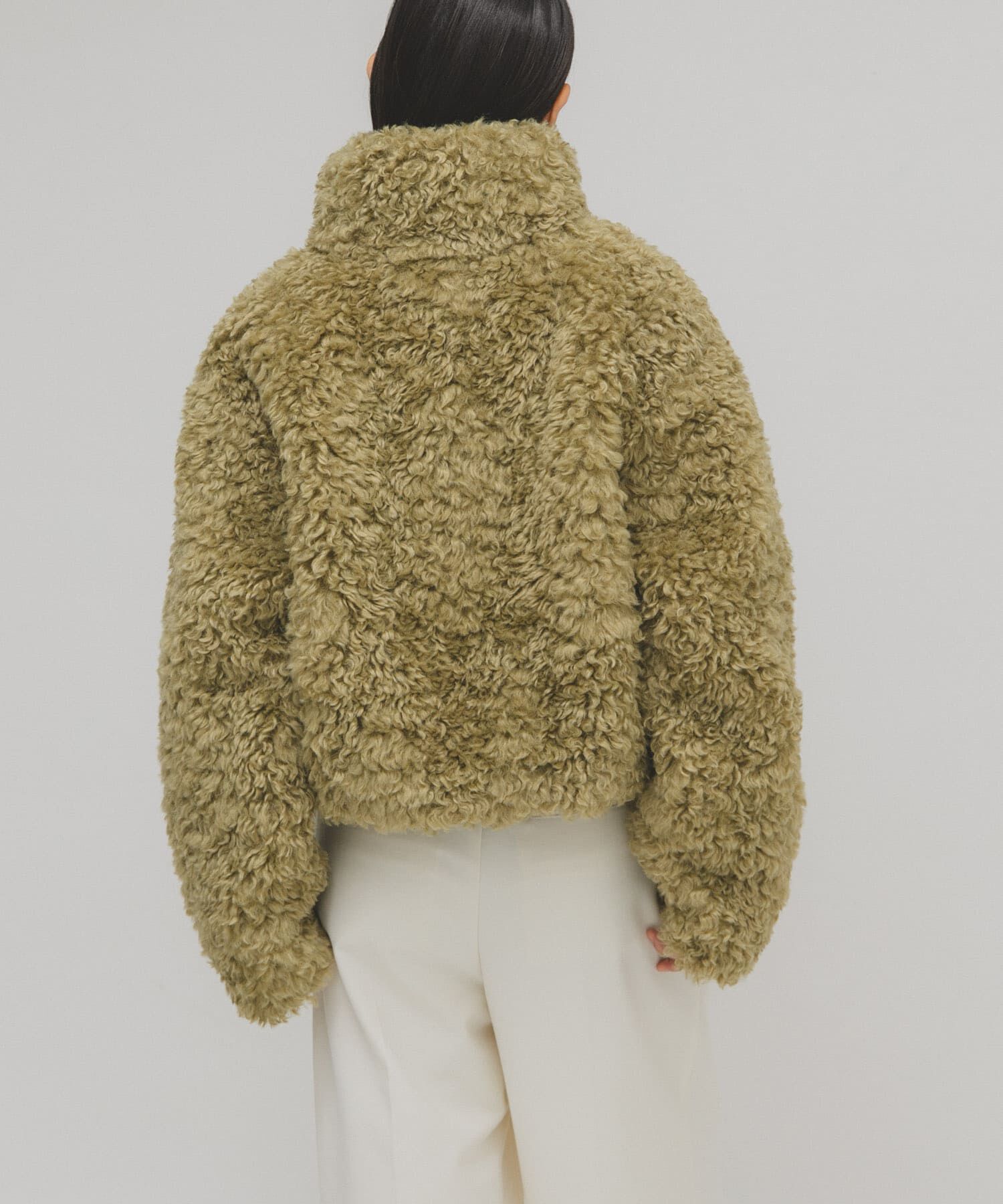  「フォルムボアジャケット」|ノーカラーコート|