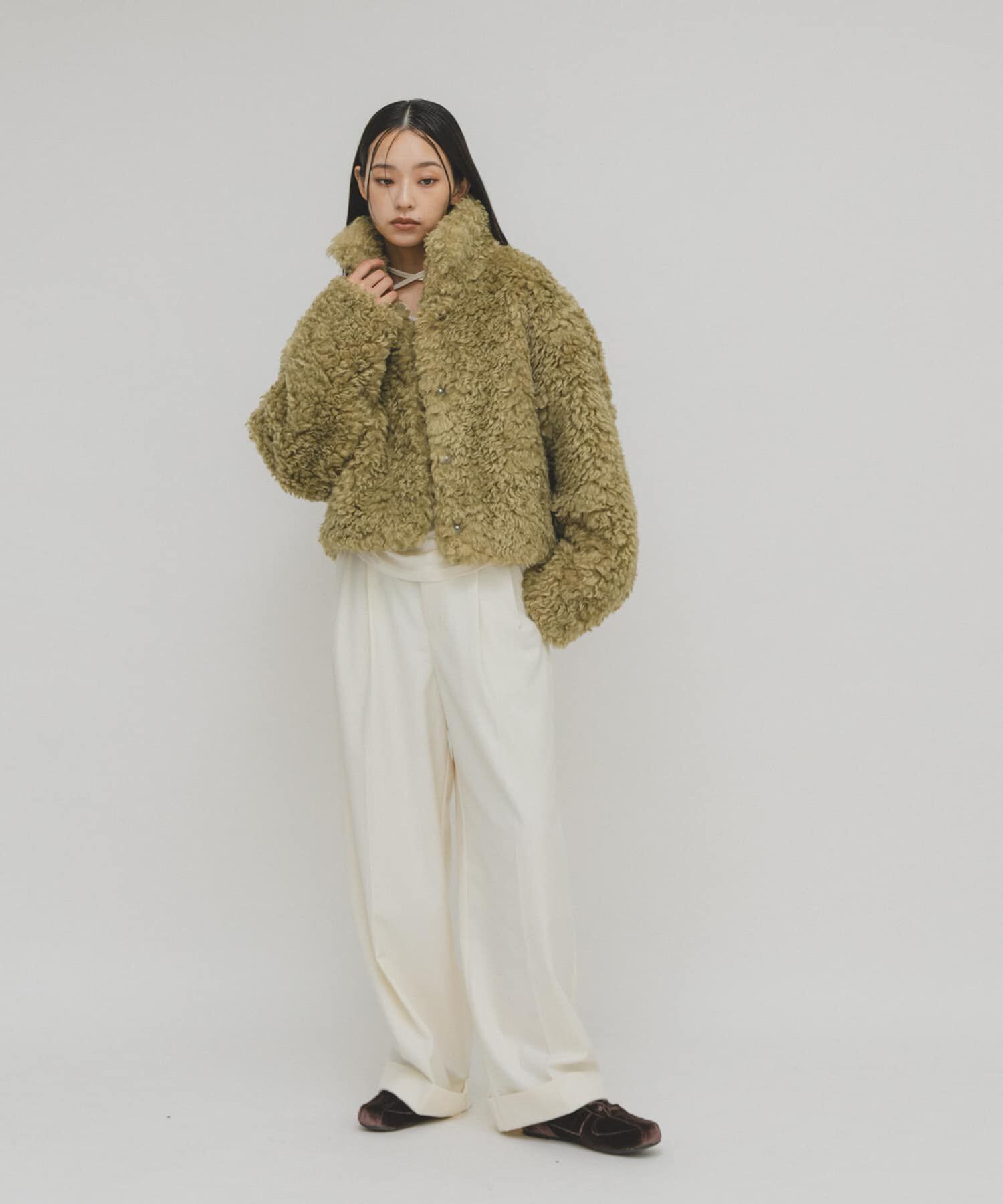  「フォルムボアジャケット」|ノーカラーコート|