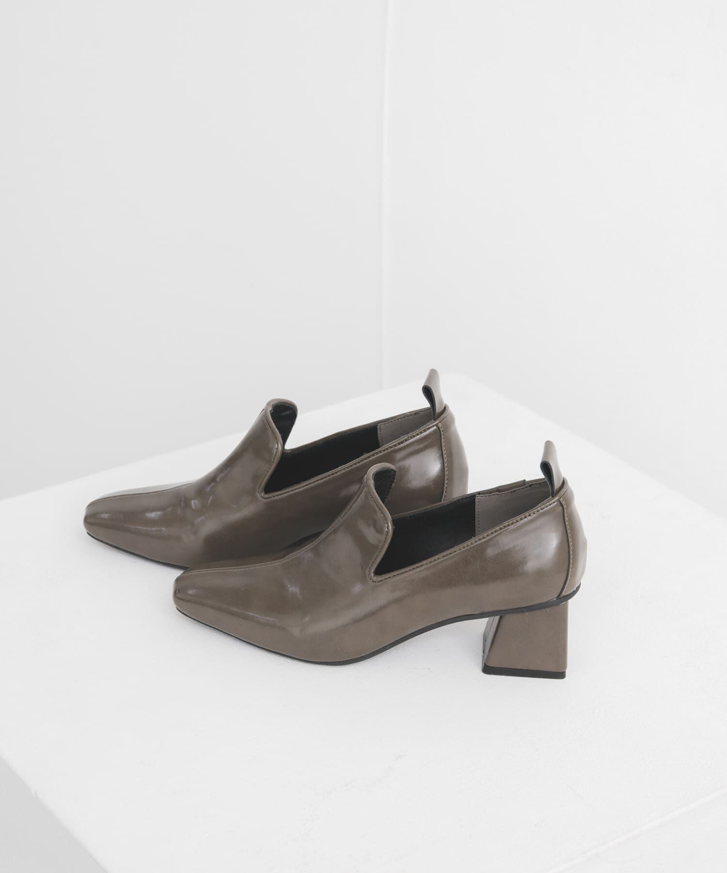  「セミスクエアトゥパンプス」|パンプス|